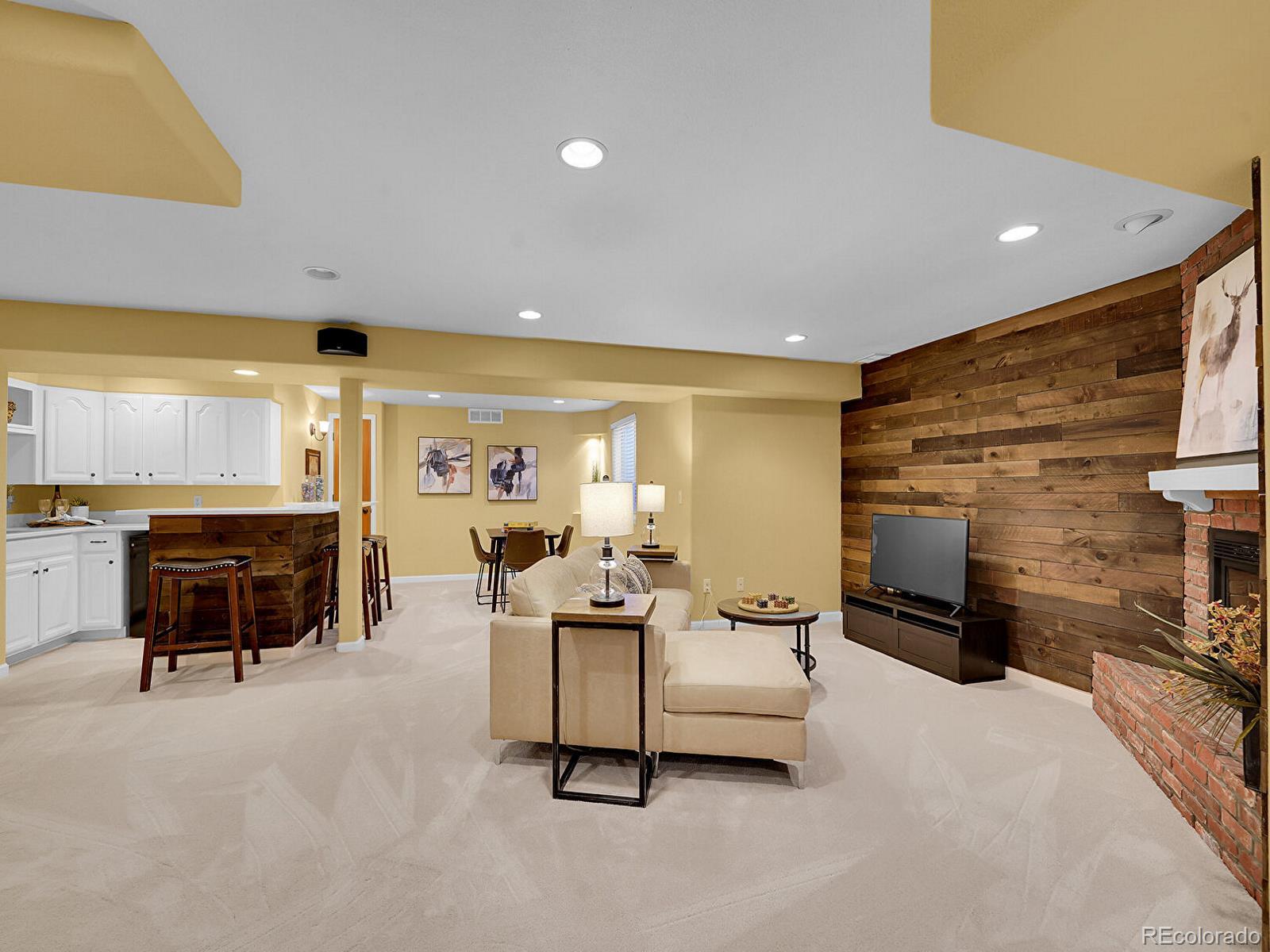 MLS Image #31 for 930 w dry creek road,littleton, Colorado