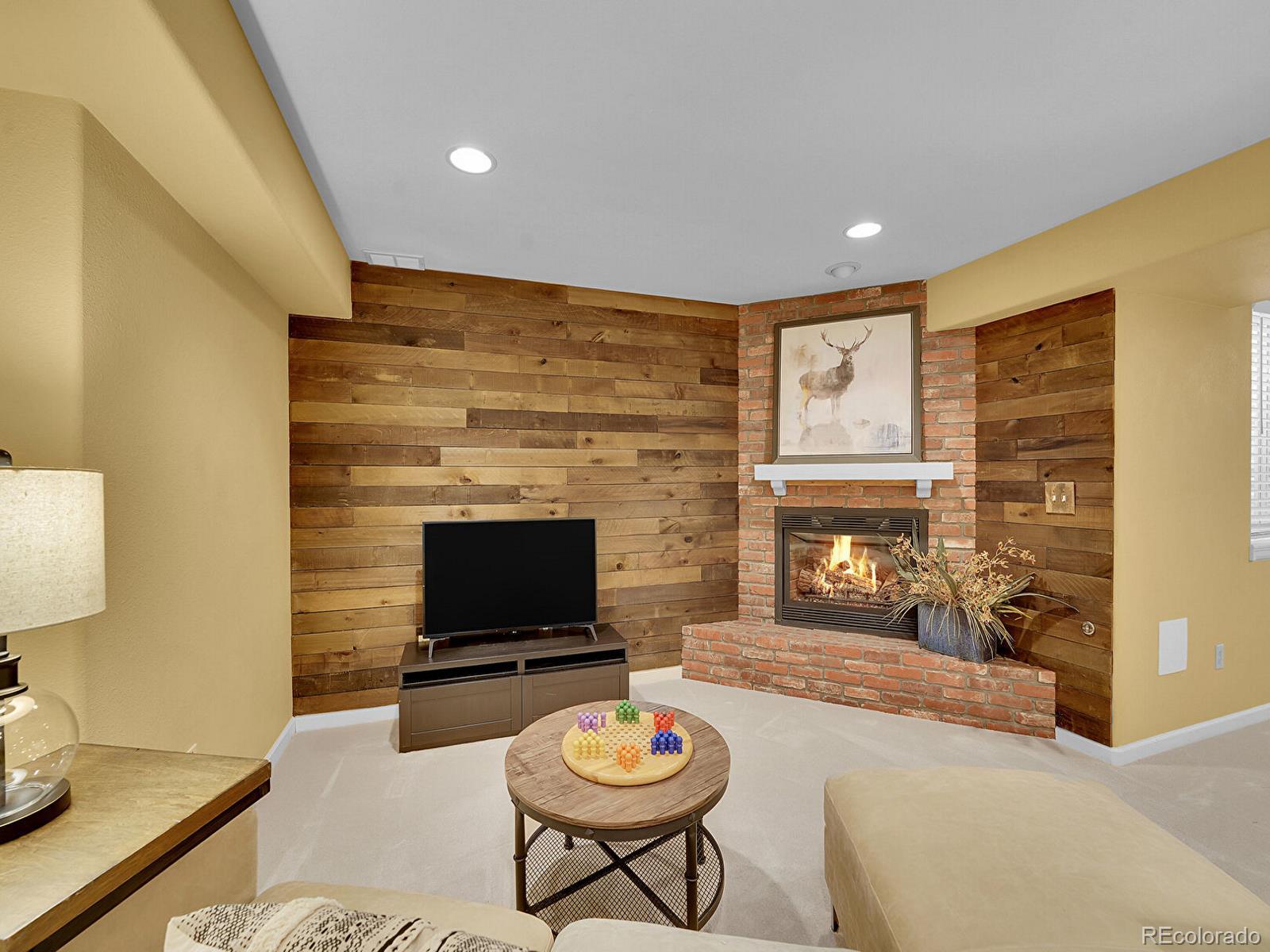 MLS Image #32 for 930 w dry creek road,littleton, Colorado