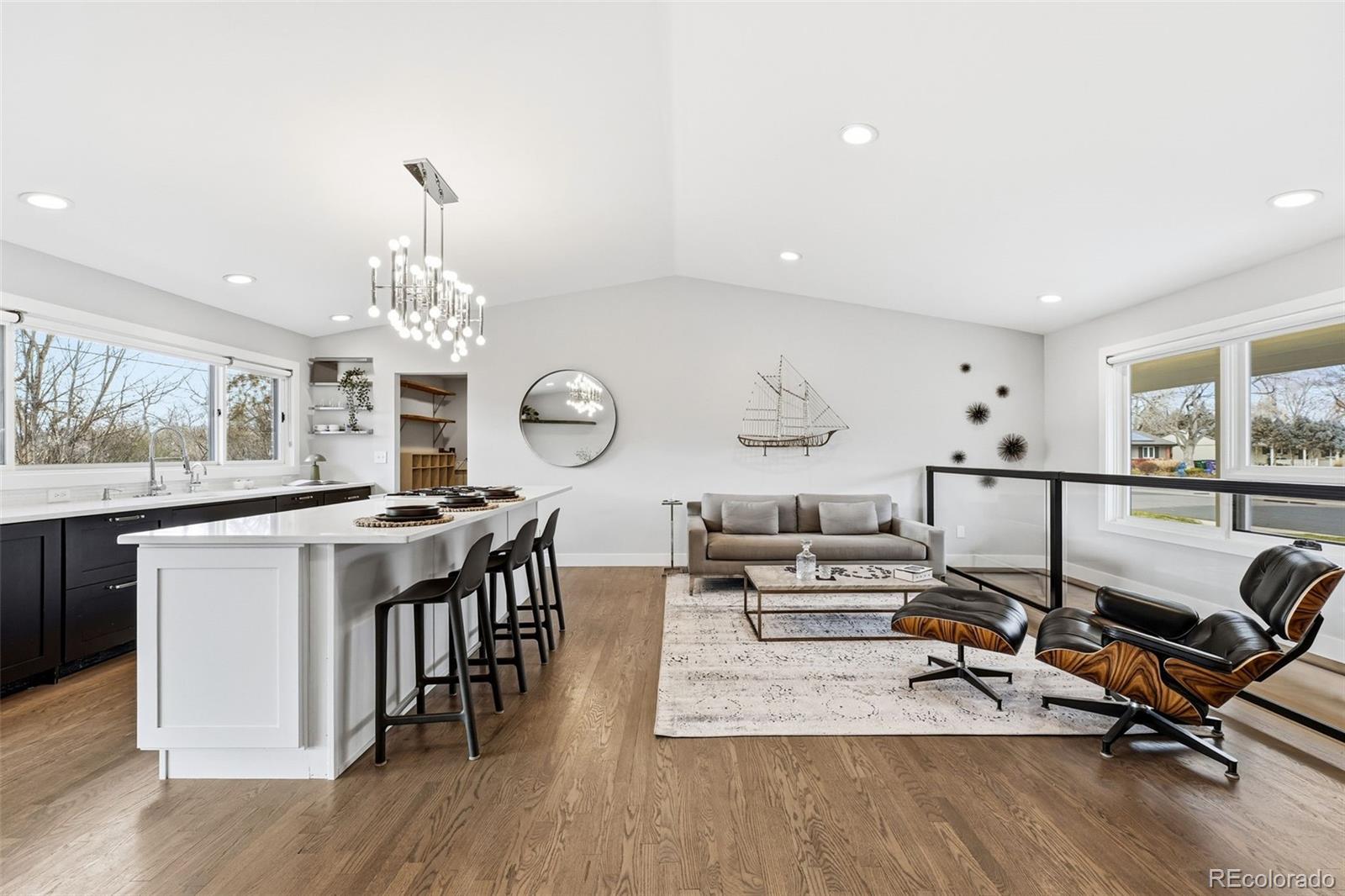 MLS Image #7 for 5320  vale drive,denver, Colorado