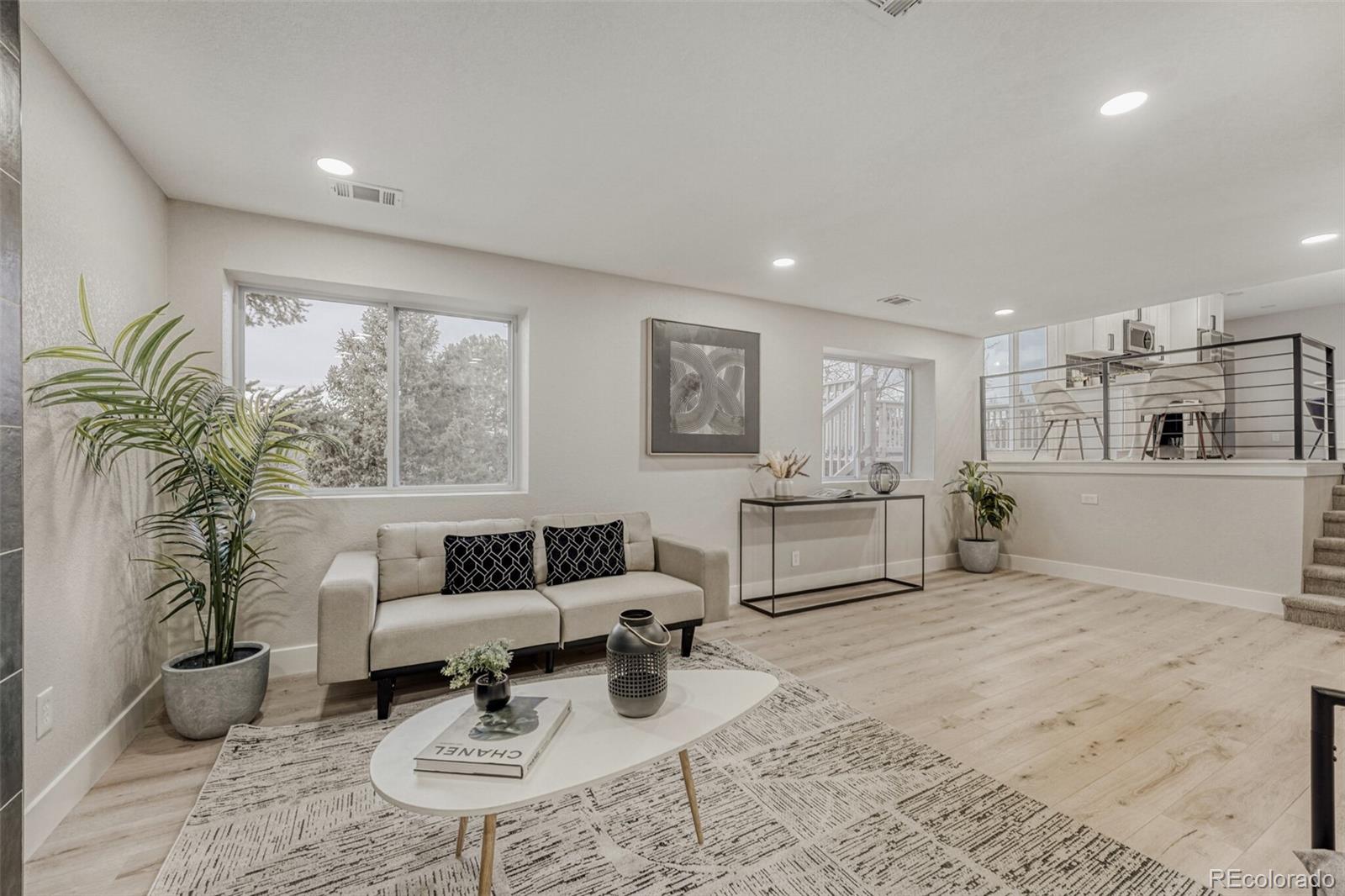 MLS Image #11 for 2527 s ouray way,aurora, Colorado