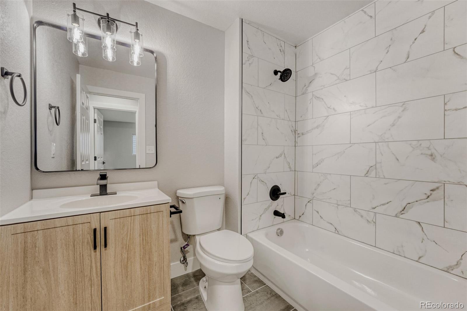 MLS Image #23 for 2527 s ouray way,aurora, Colorado