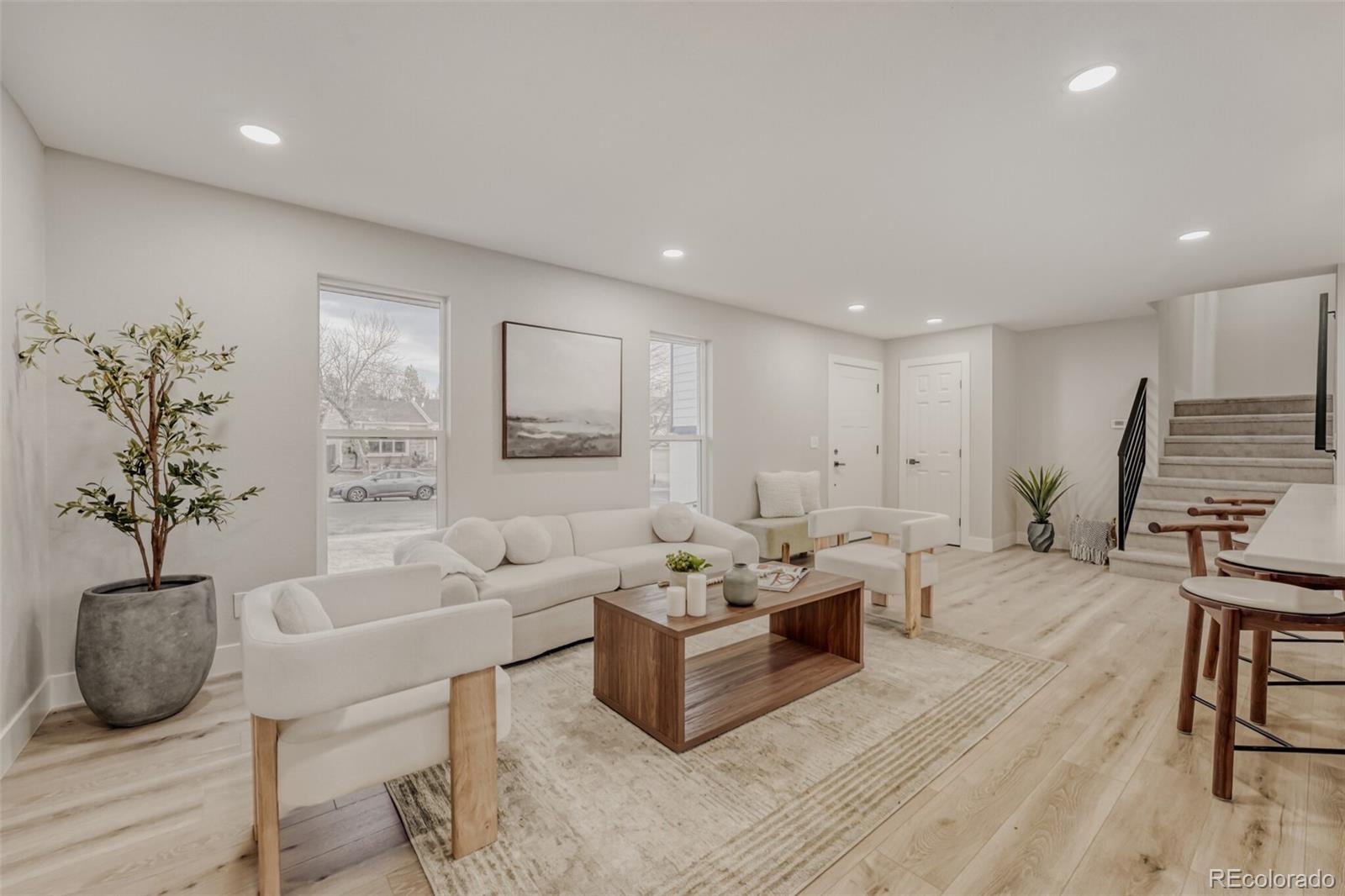 MLS Image #5 for 2527 s ouray way,aurora, Colorado