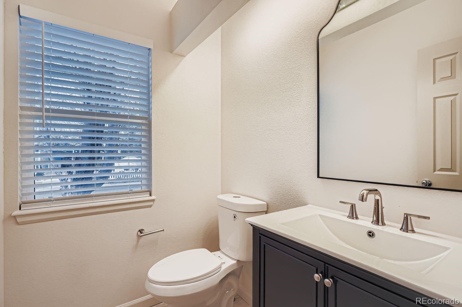 MLS Image #20 for 8014 e harvard circle,denver, Colorado