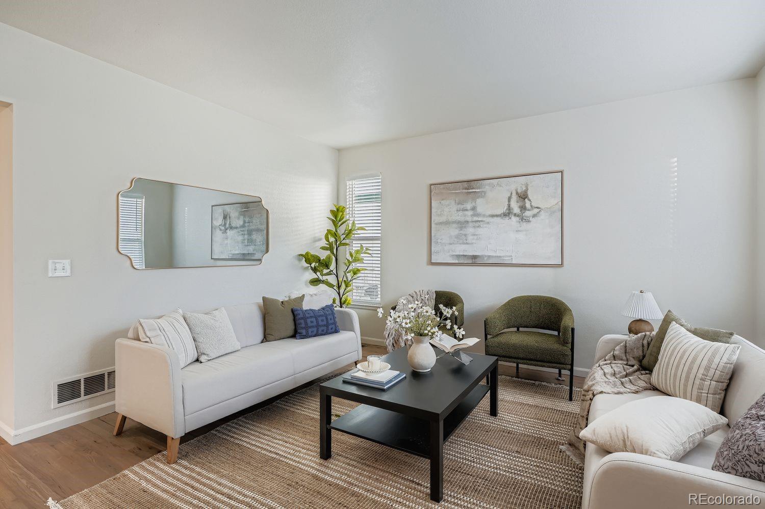 MLS Image #4 for 8014 e harvard circle,denver, Colorado