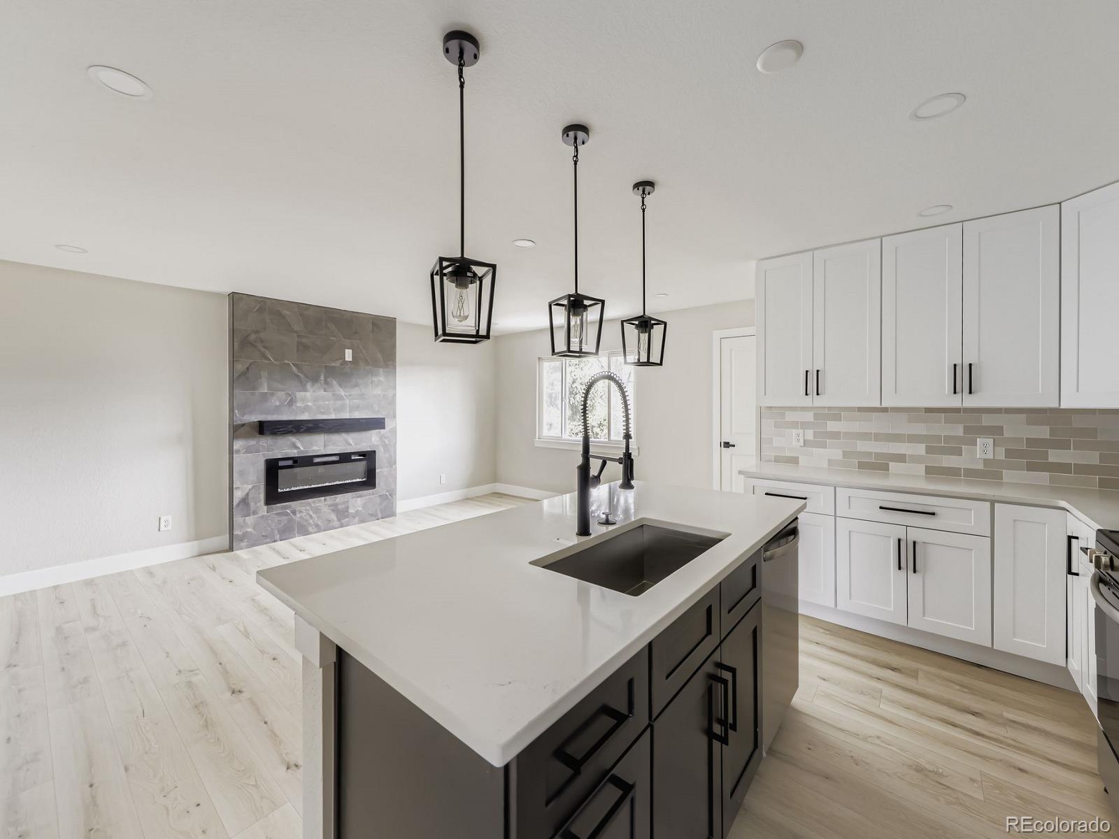 MLS Image #5 for 17523 e lasalle drive,aurora, Colorado