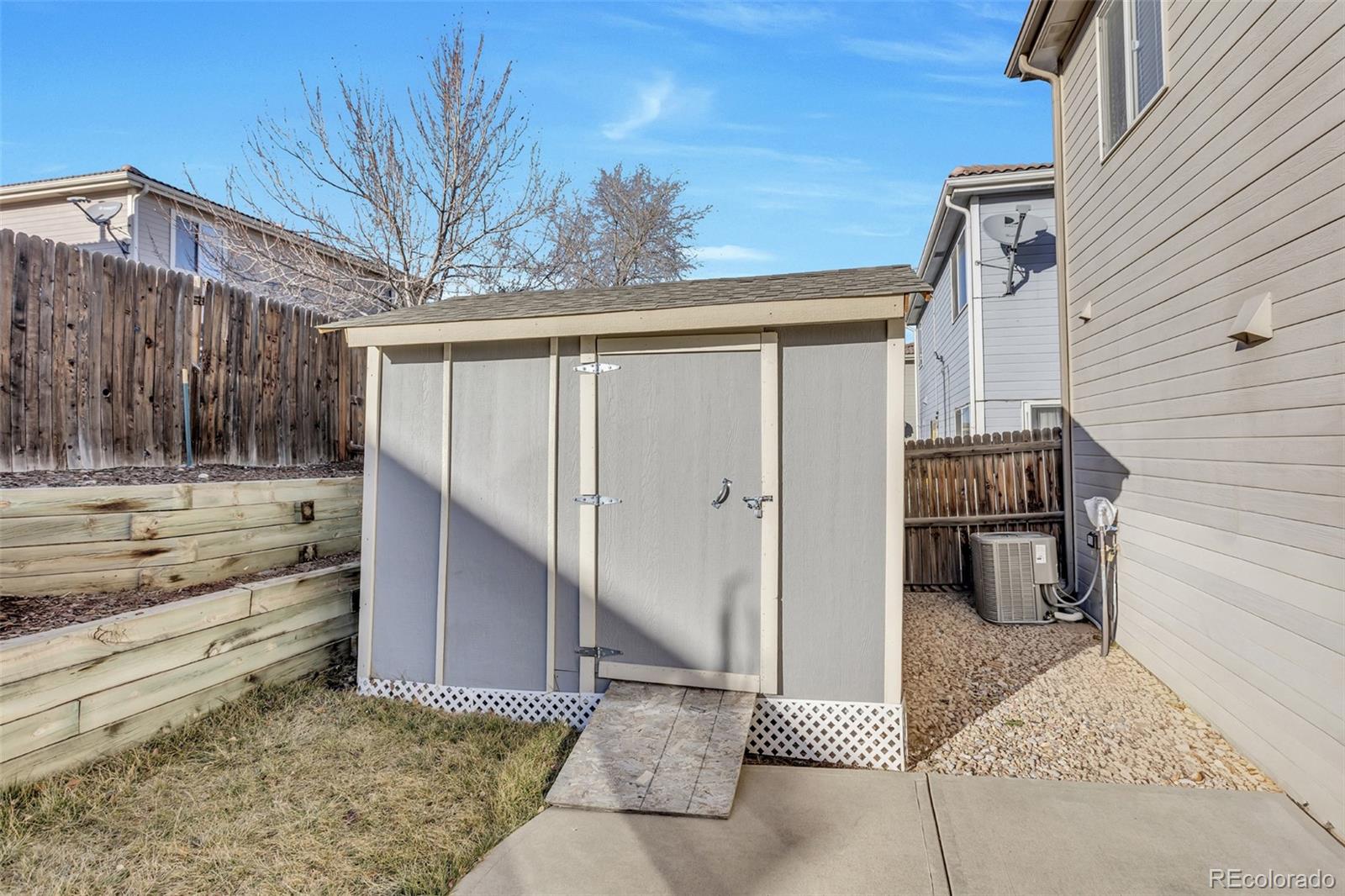 MLS Image #21 for 4087 e orleans court,denver, Colorado