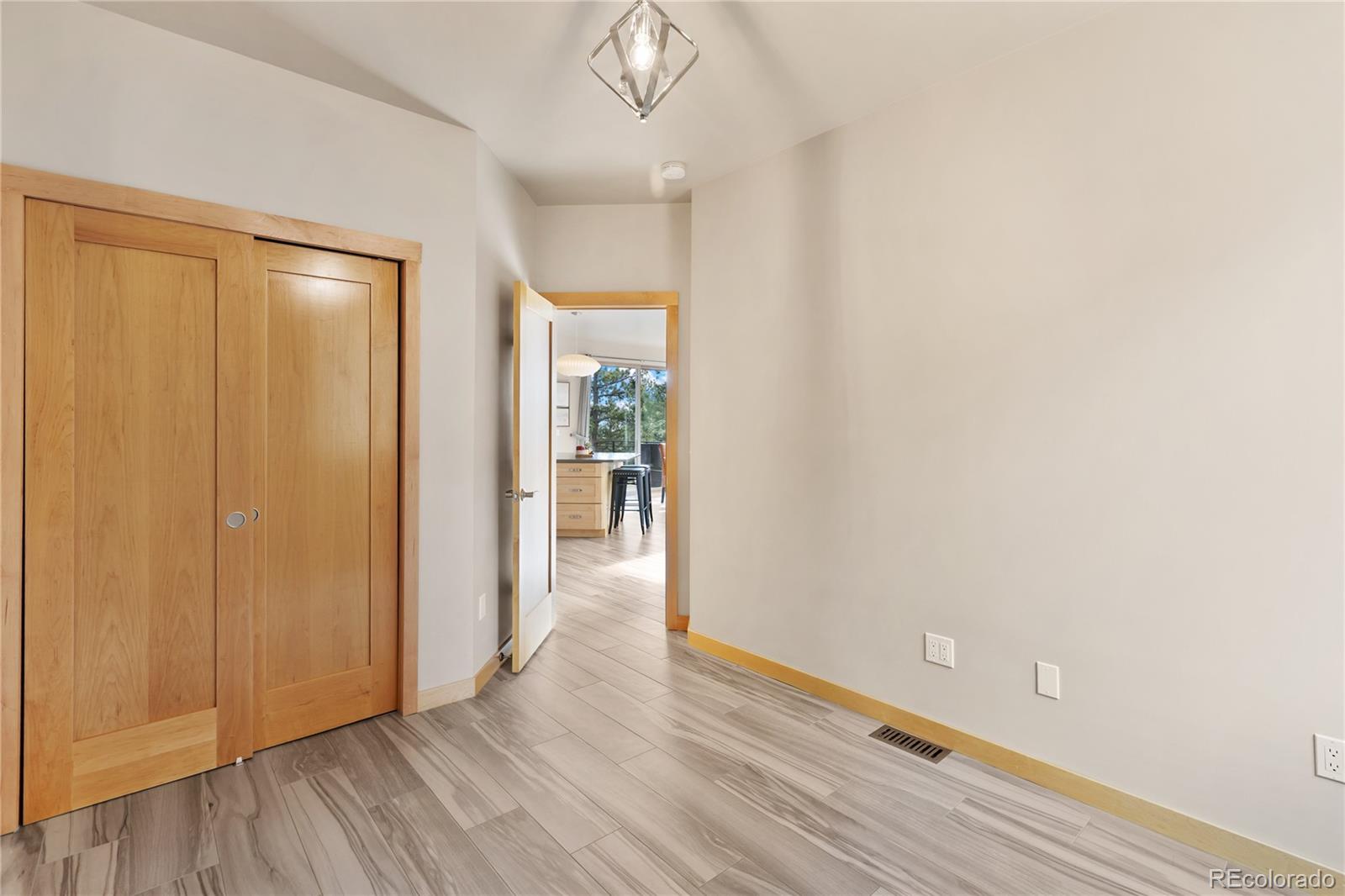MLS Image #19 for 6015  waterfall loop,manitou springs, Colorado