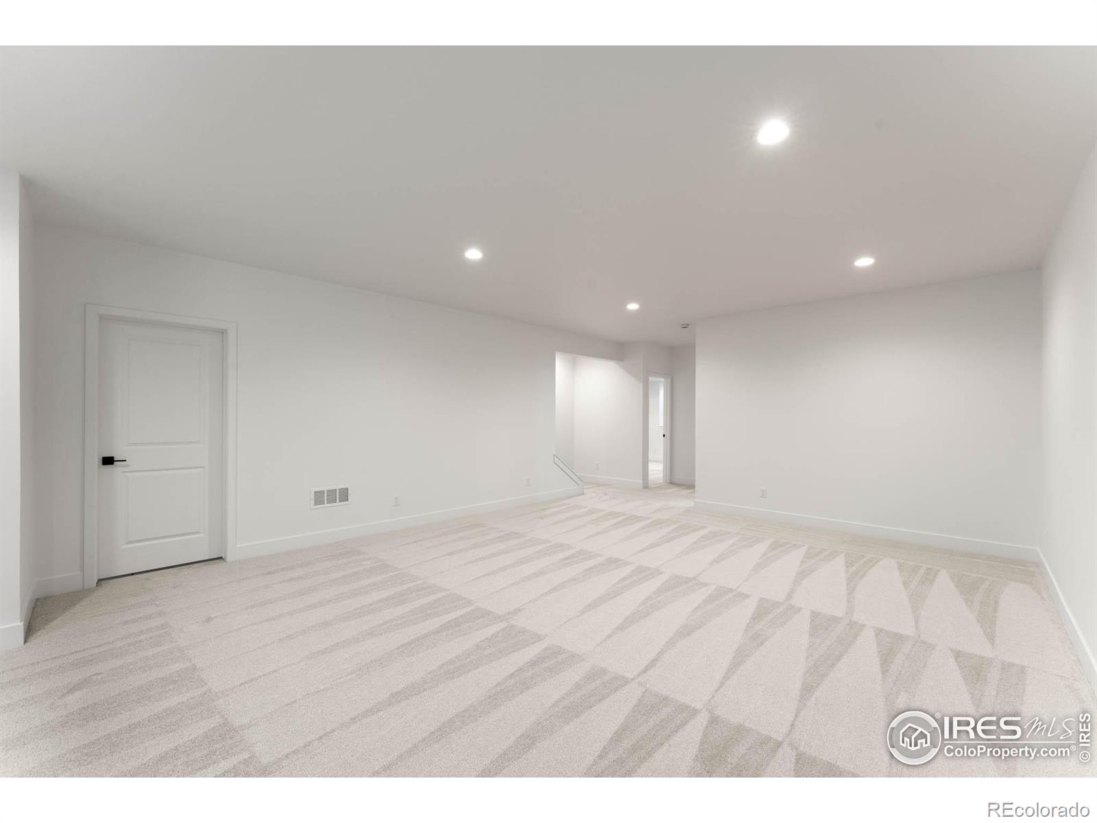 MLS Image #24 for 742  canoe birch drive,windsor, Colorado