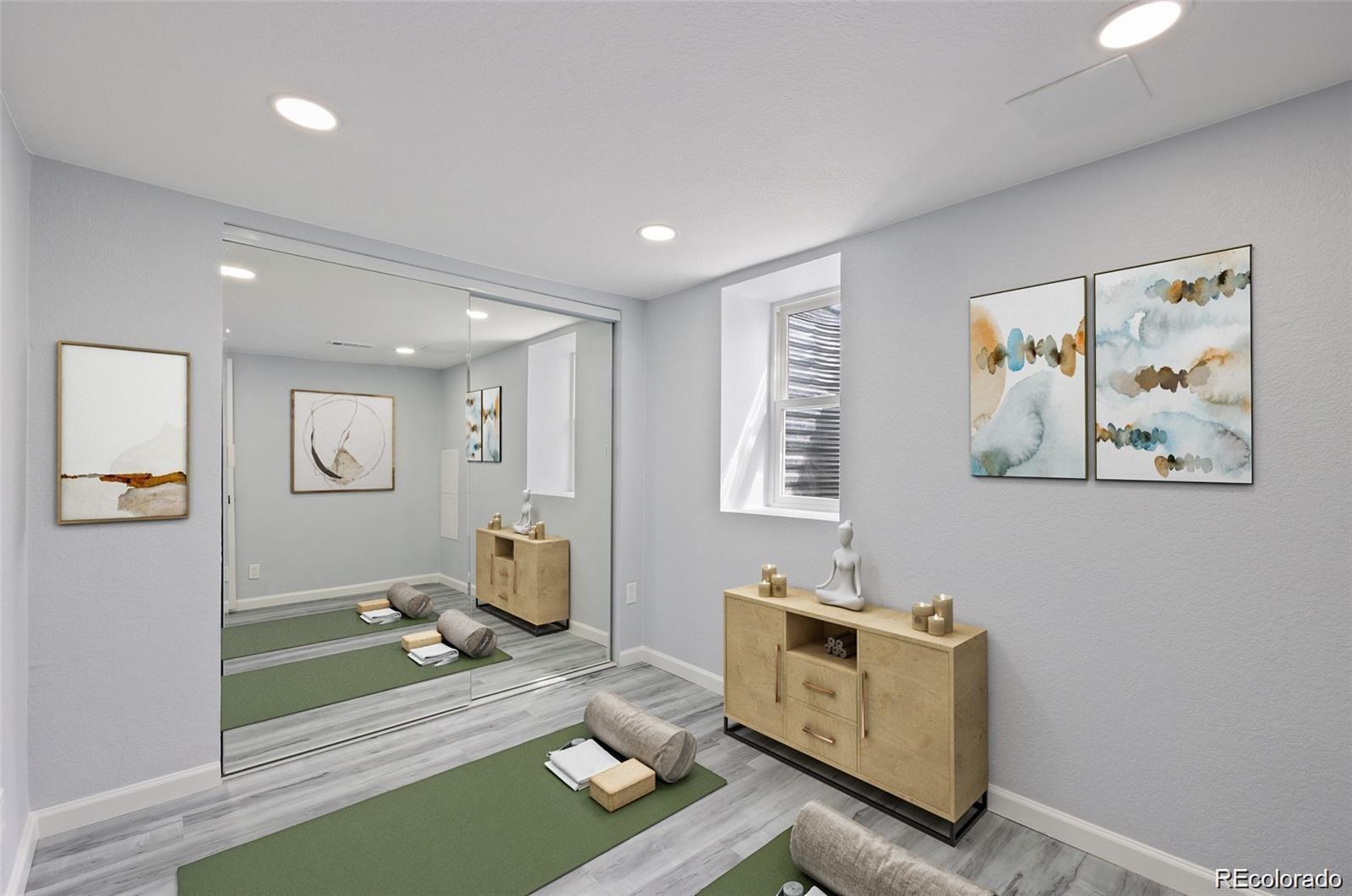 MLS Image #13 for 1345  holly street,denver, Colorado