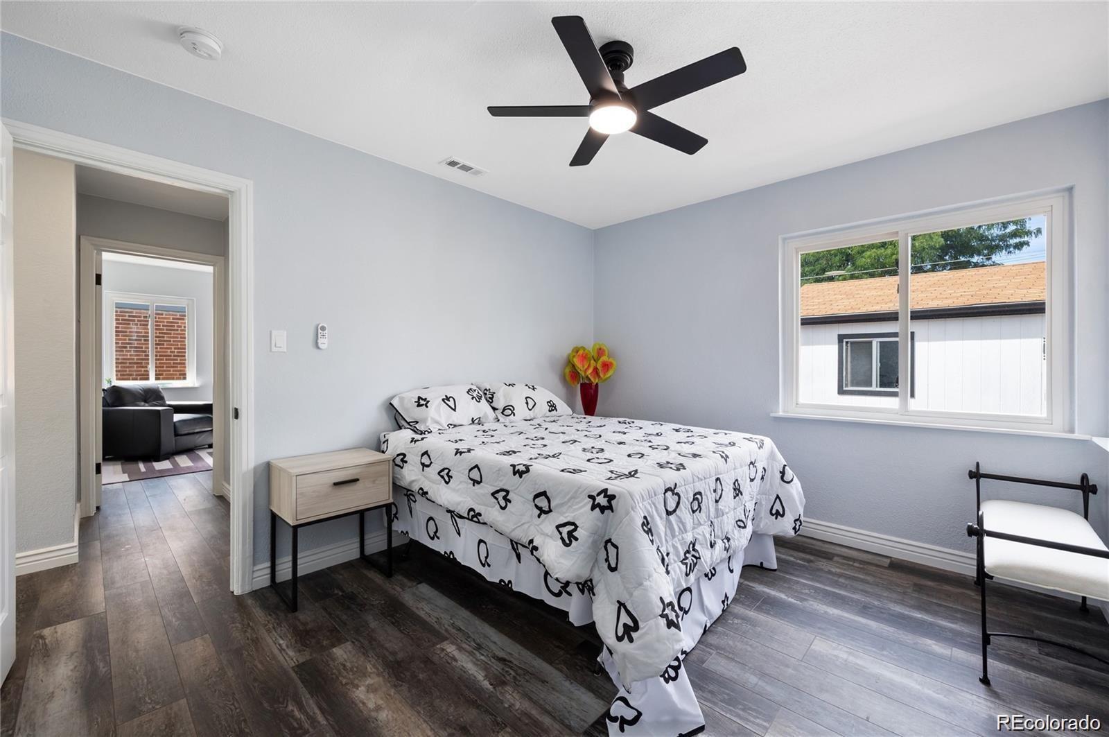 MLS Image #9 for 1345  holly street,denver, Colorado