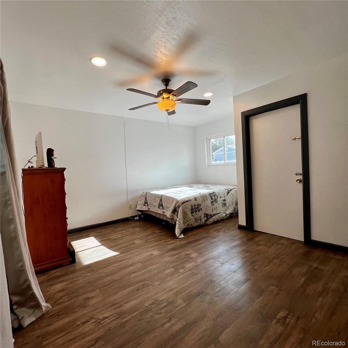 MLS Image #13 for 450  g avenue,limon, Colorado