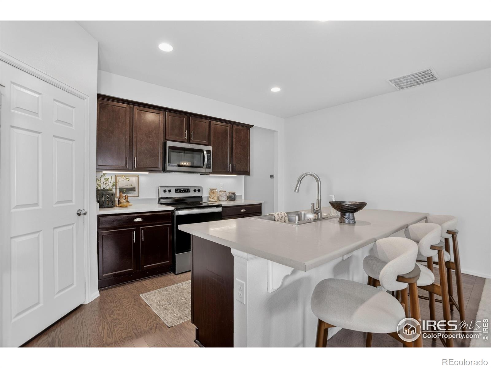 MLS Image #10 for 6734  grainery road,timnath, Colorado