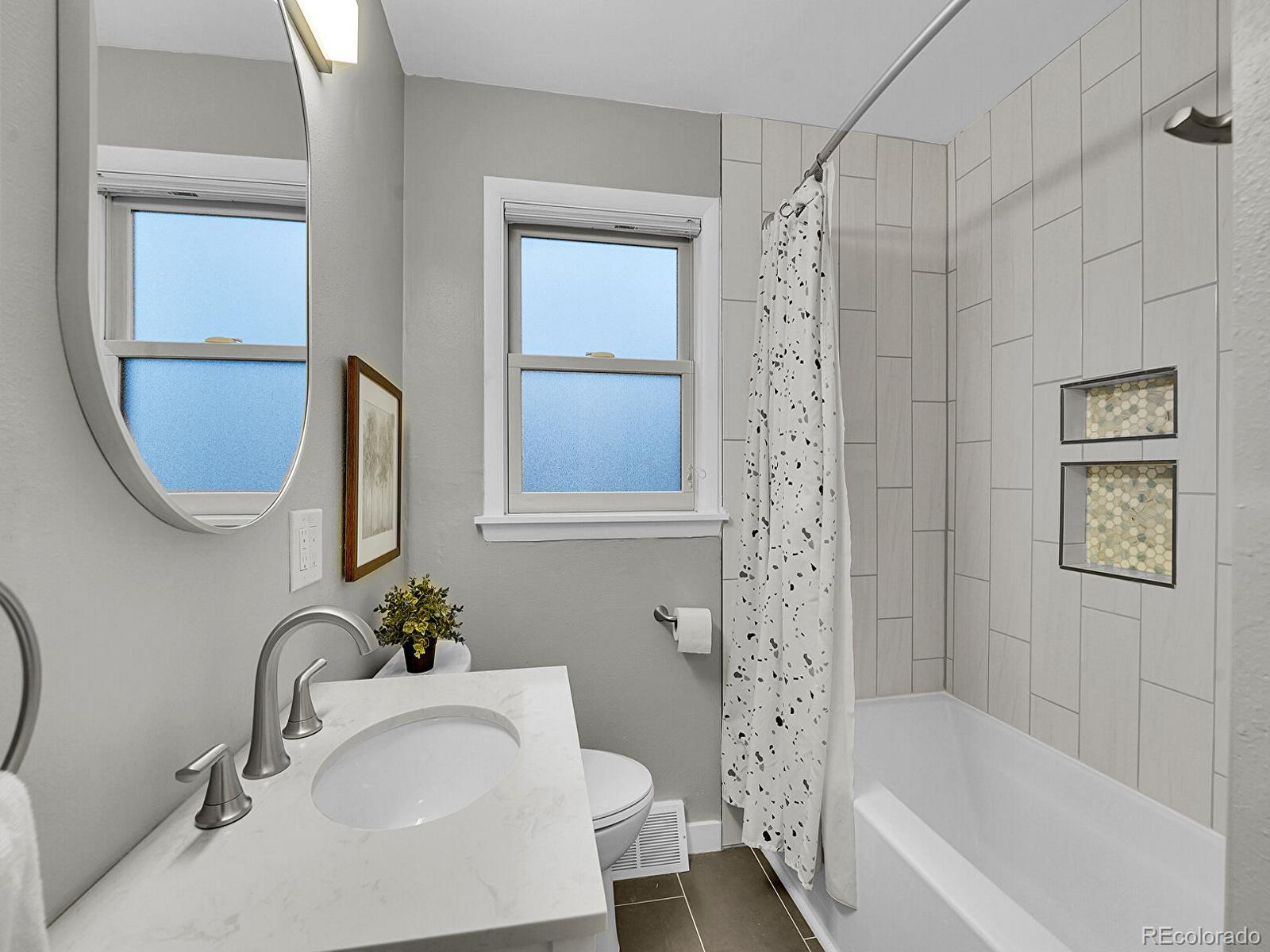 MLS Image #24 for 5725 s lakeview street,littleton, Colorado