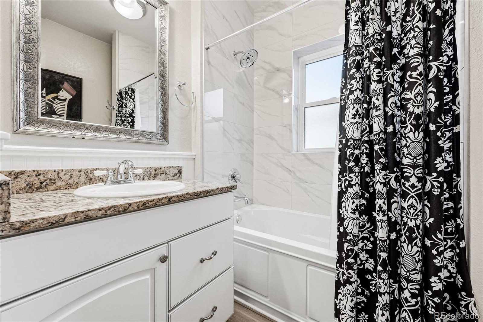 MLS Image #12 for 1575  newton street,denver, Colorado