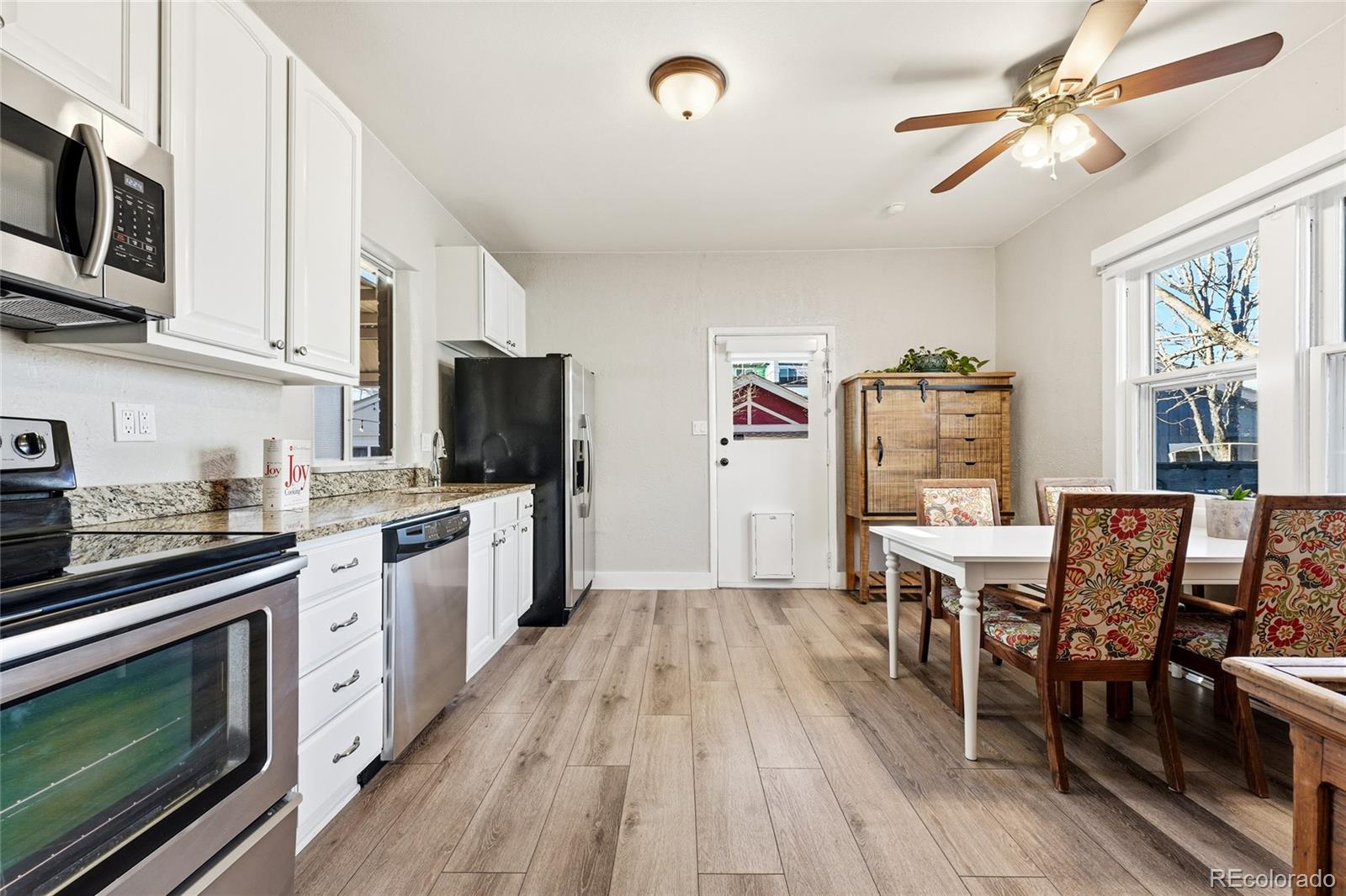 MLS Image #13 for 1575  newton street,denver, Colorado