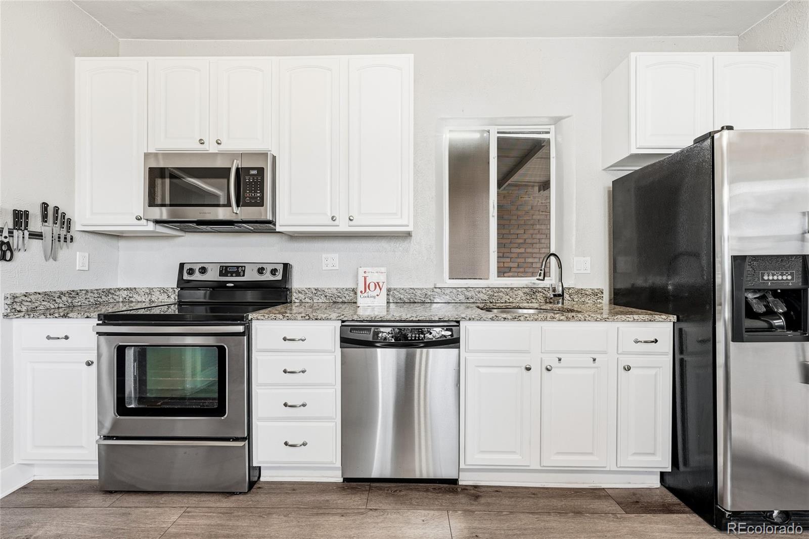 MLS Image #17 for 1575  newton street,denver, Colorado