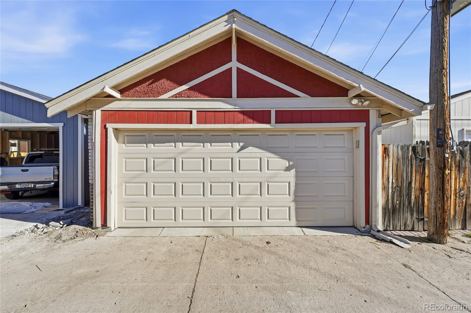 MLS Image #38 for 1575  newton street,denver, Colorado