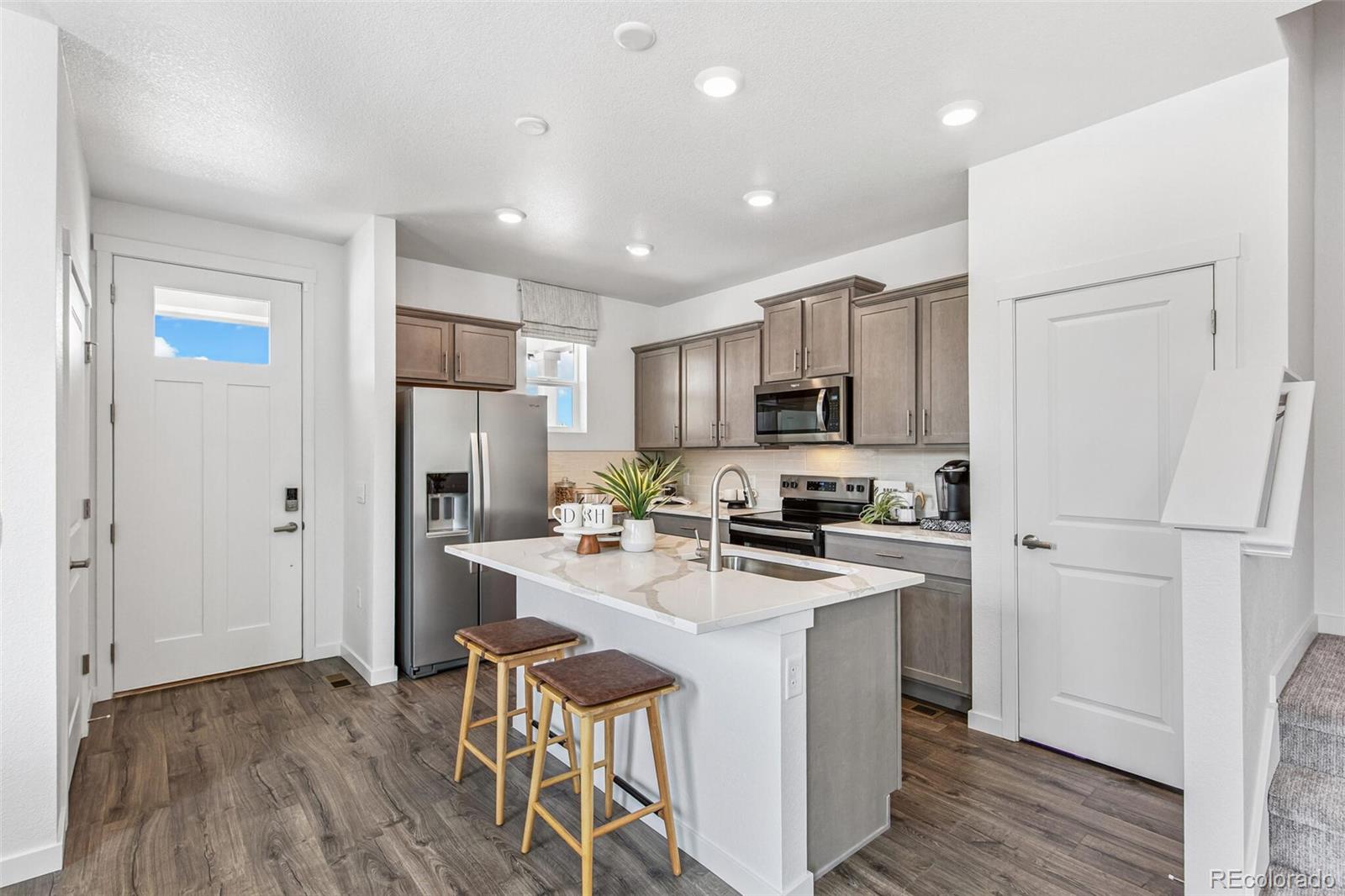 MLS Image #8 for 22504 e 6th place,aurora, Colorado