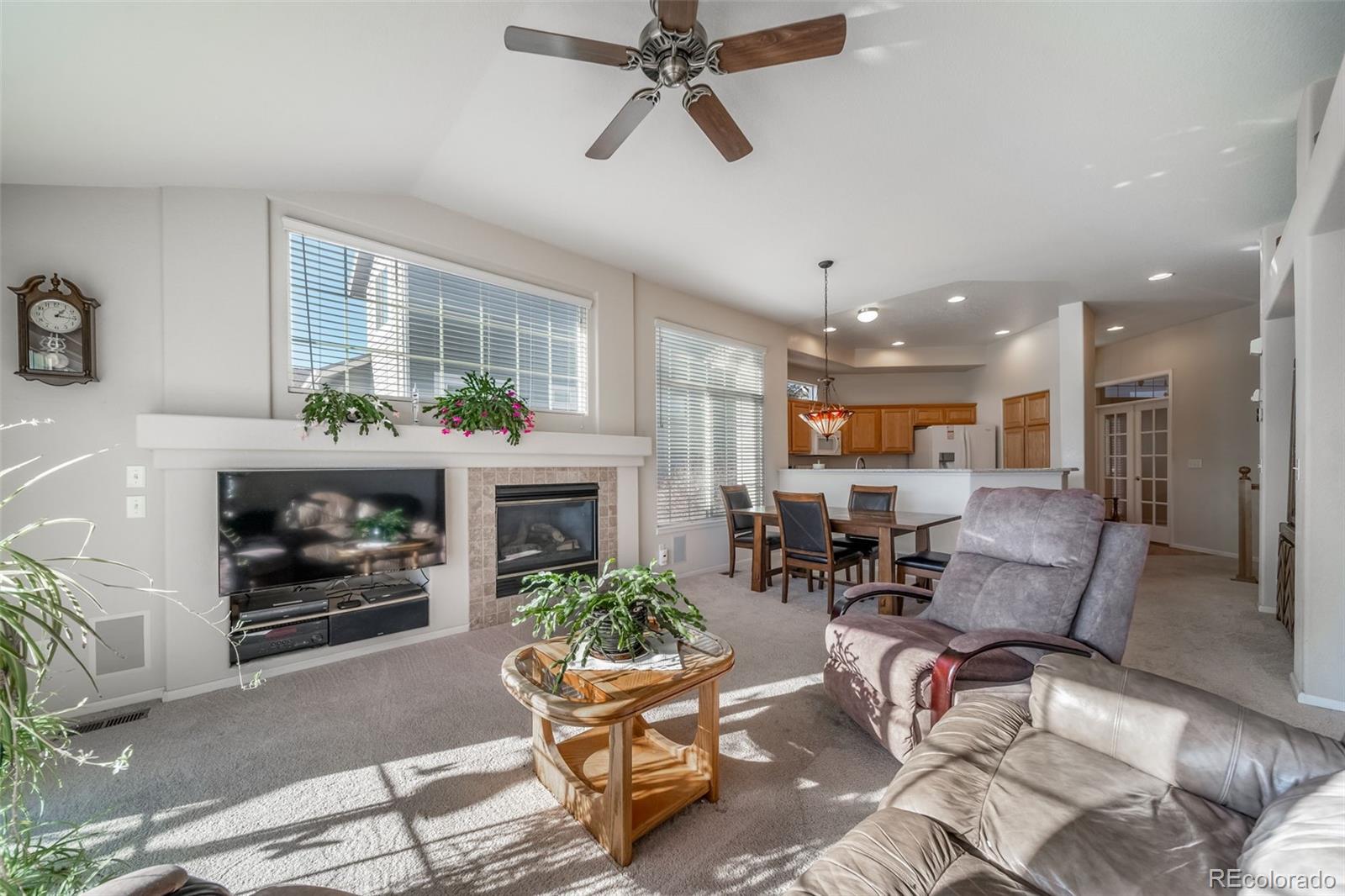 MLS Image #10 for 20568 e lake place,aurora, Colorado