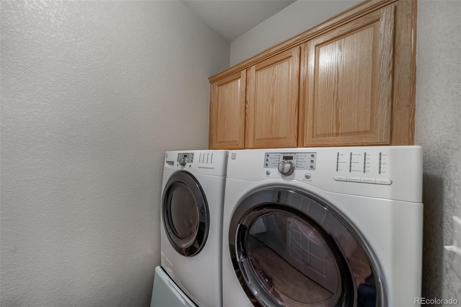 MLS Image #23 for 20568 e lake place,aurora, Colorado
