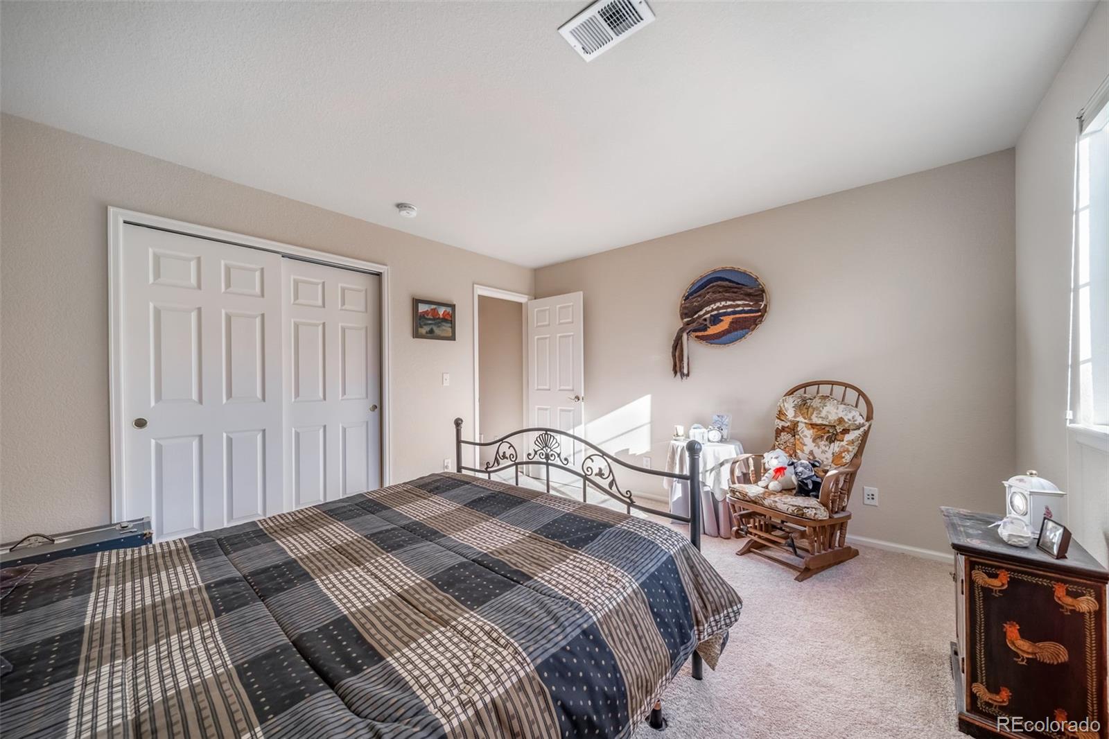 MLS Image #29 for 20568 e lake place,aurora, Colorado