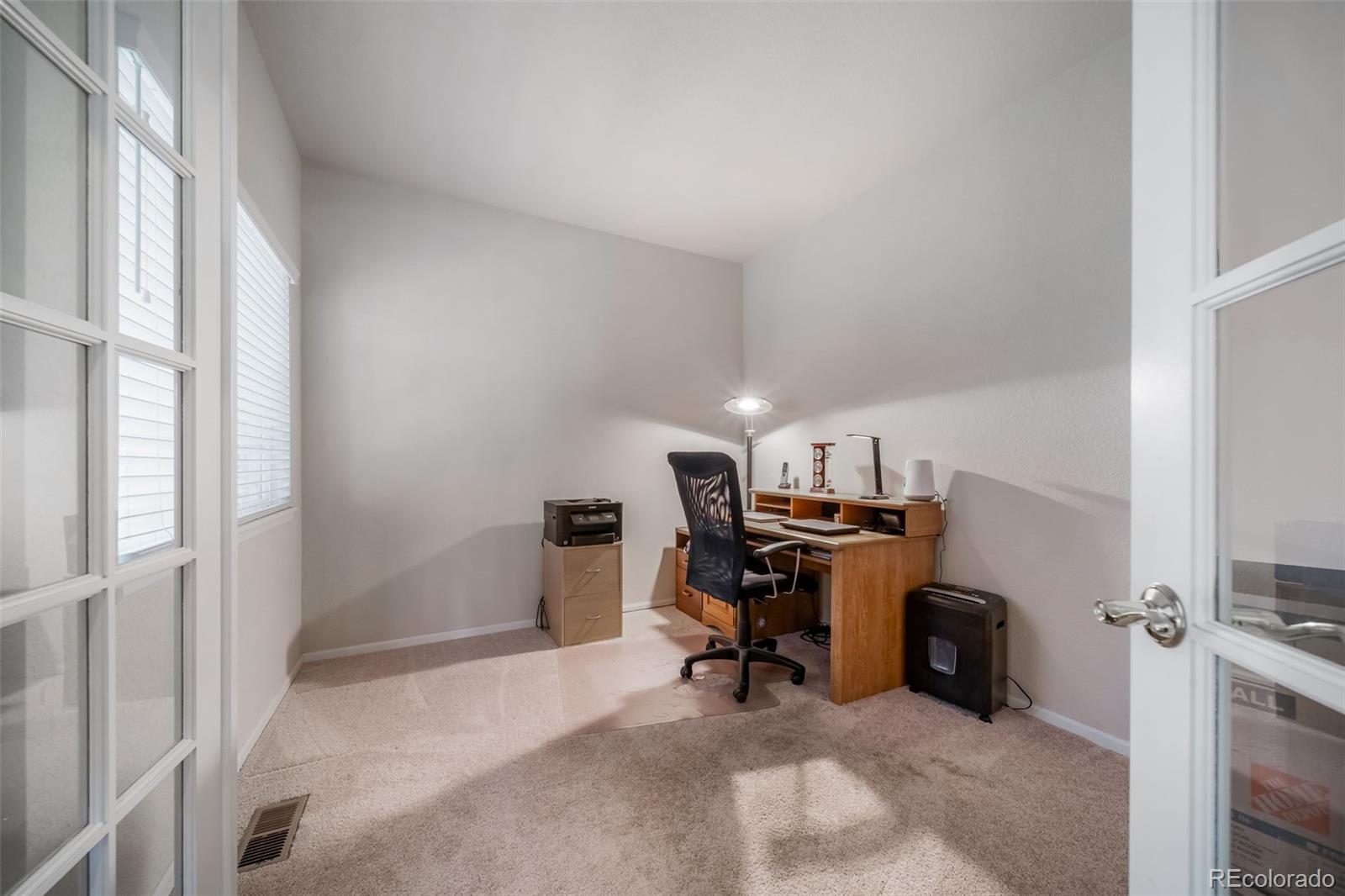 MLS Image #5 for 20568 e lake place,aurora, Colorado