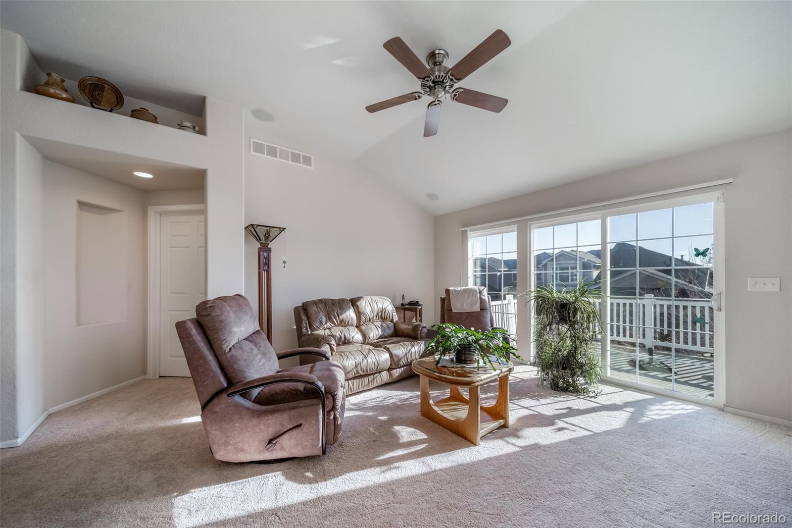 MLS Image #8 for 20568 e lake place,aurora, Colorado