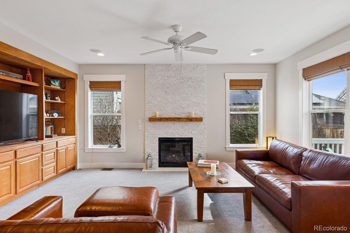 MLS Image #8 for 8658 e 25th drive,denver, Colorado