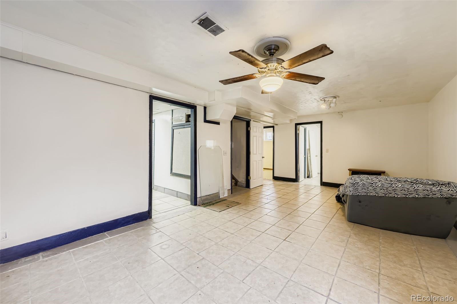 MLS Image #17 for 10700  larry drive,northglenn, Colorado