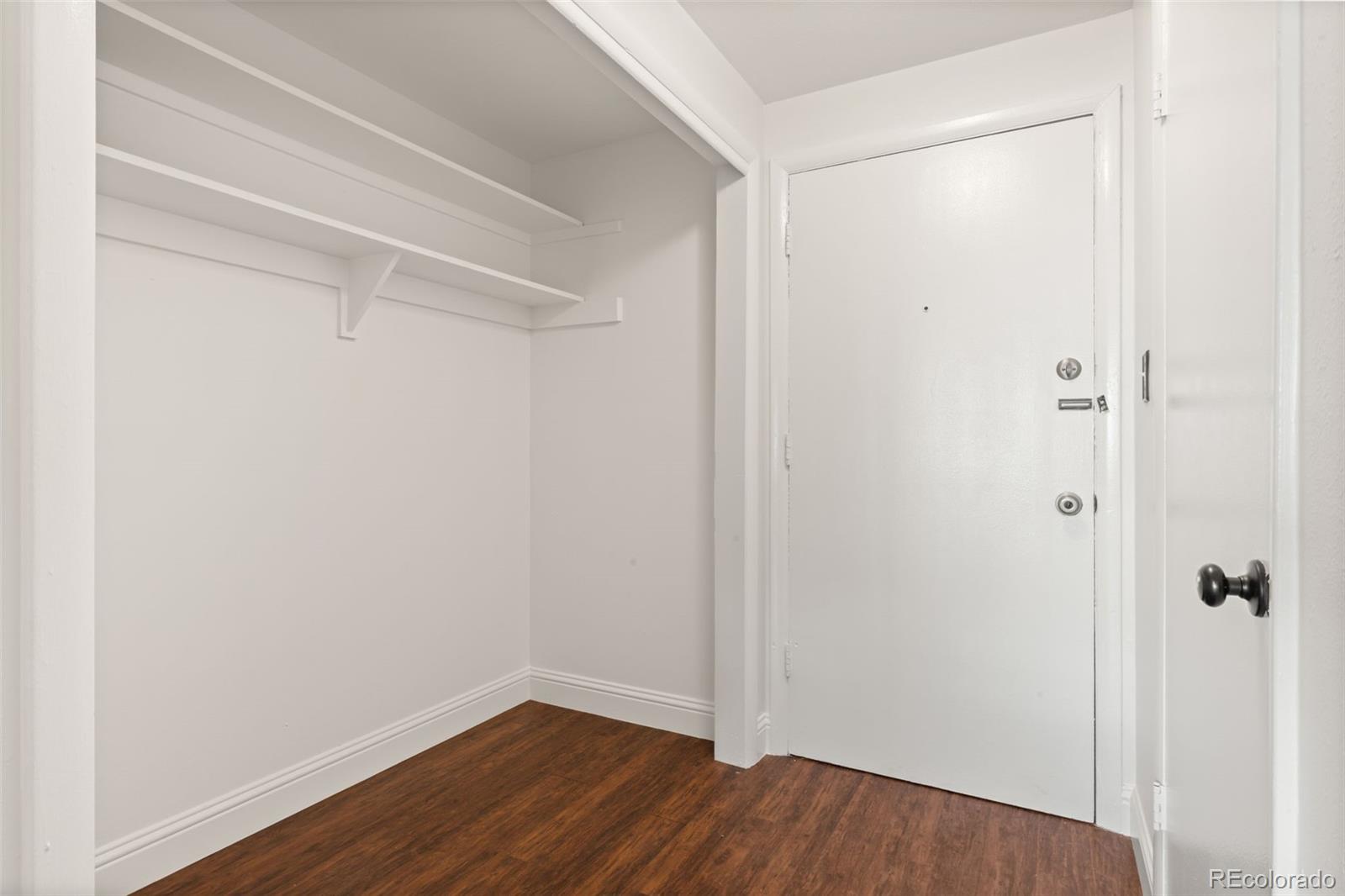 MLS Image #16 for 1270 n marion street 211,denver, Colorado