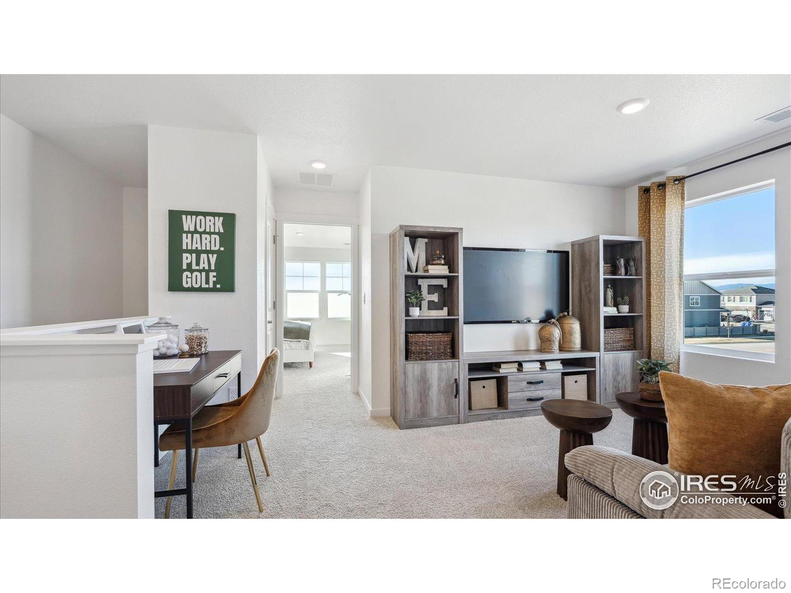 MLS Image #14 for 906  logan peak way,berthoud, Colorado