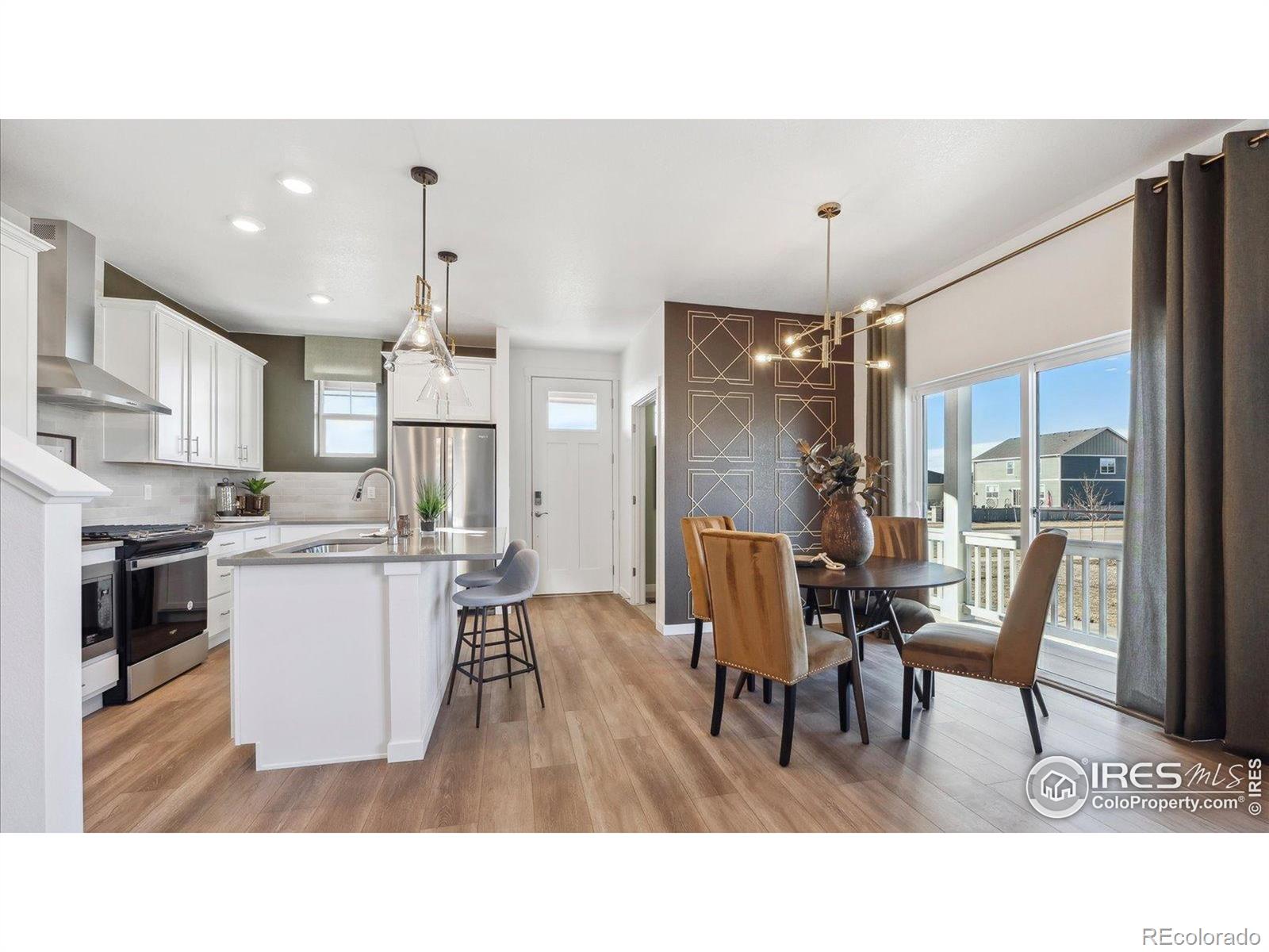 MLS Image #6 for 906  logan peak way,berthoud, Colorado