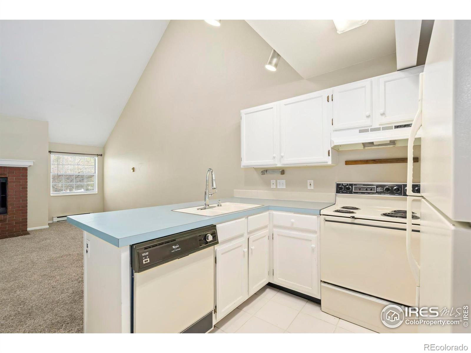 MLS Image #5 for 3565  windmill drive,fort collins, Colorado