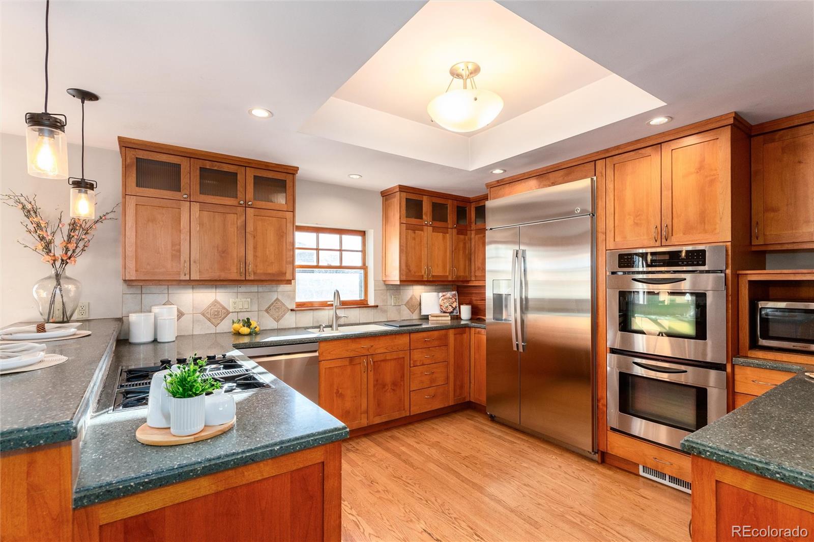 MLS Image #17 for 525  elmira street,aurora, Colorado