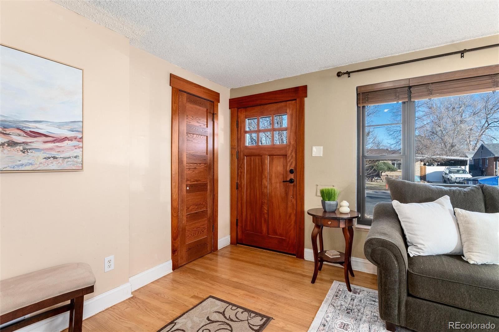 MLS Image #3 for 525  elmira street,aurora, Colorado