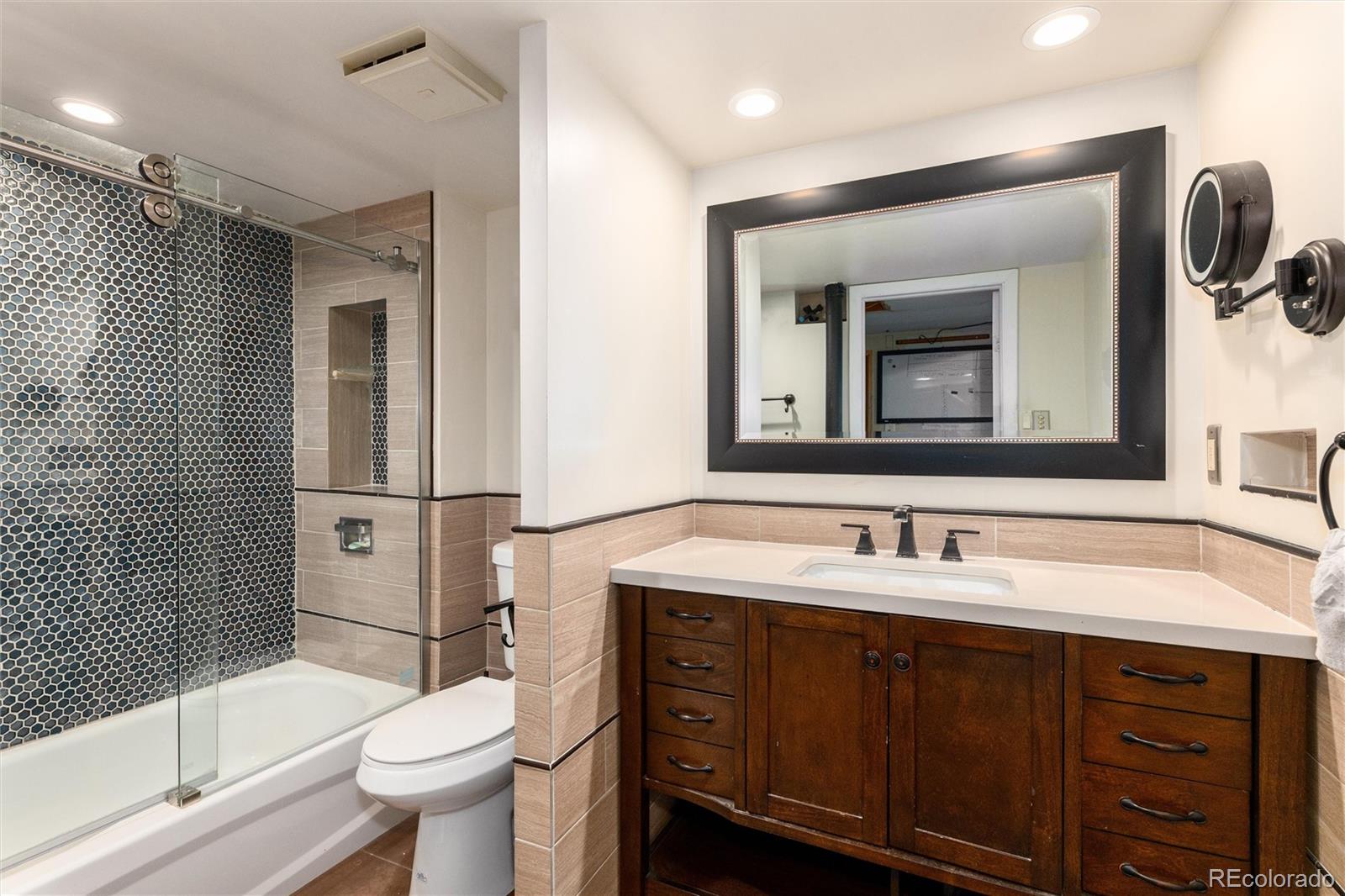 MLS Image #38 for 525  elmira street,aurora, Colorado