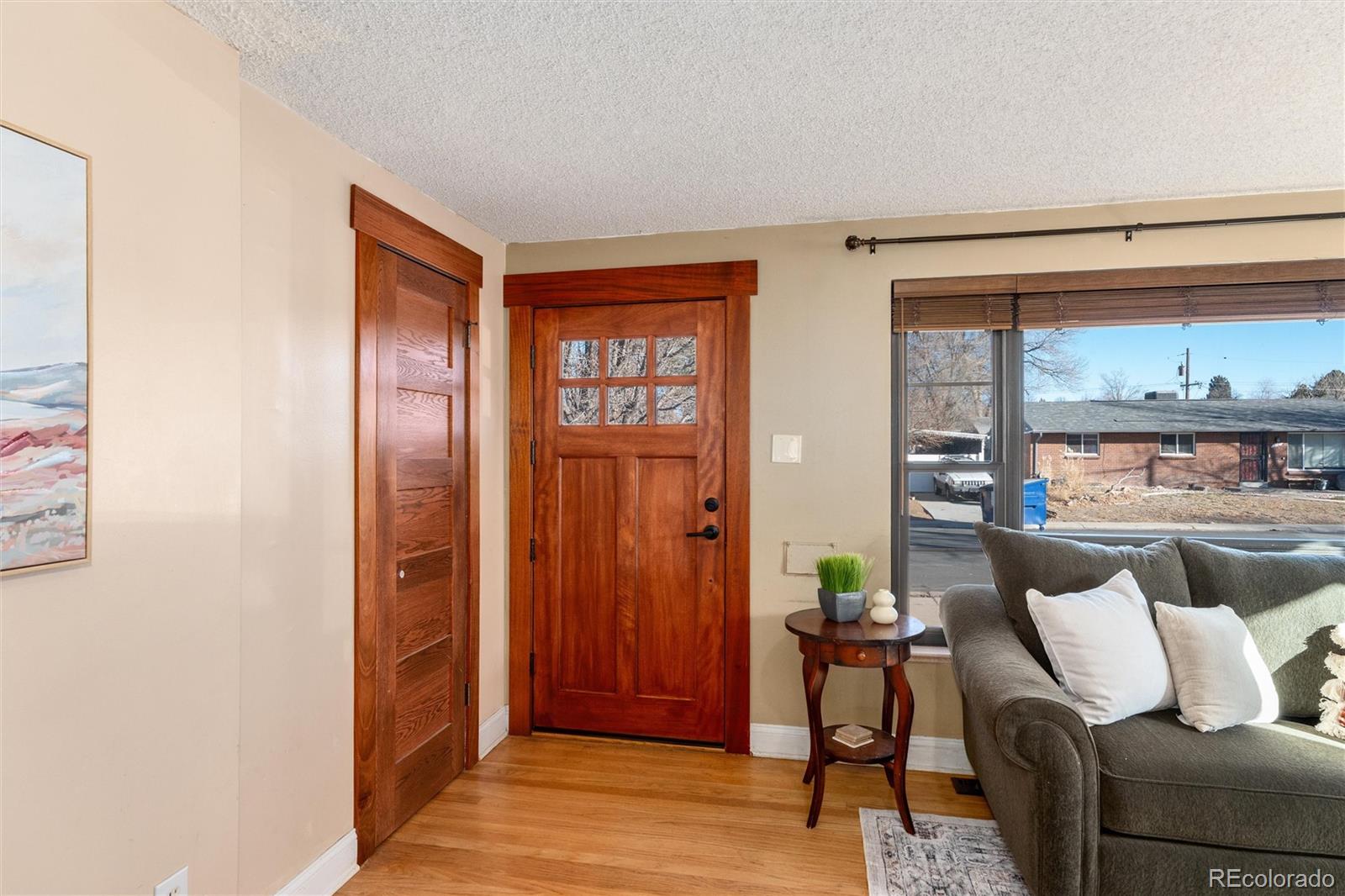 MLS Image #4 for 525  elmira street,aurora, Colorado