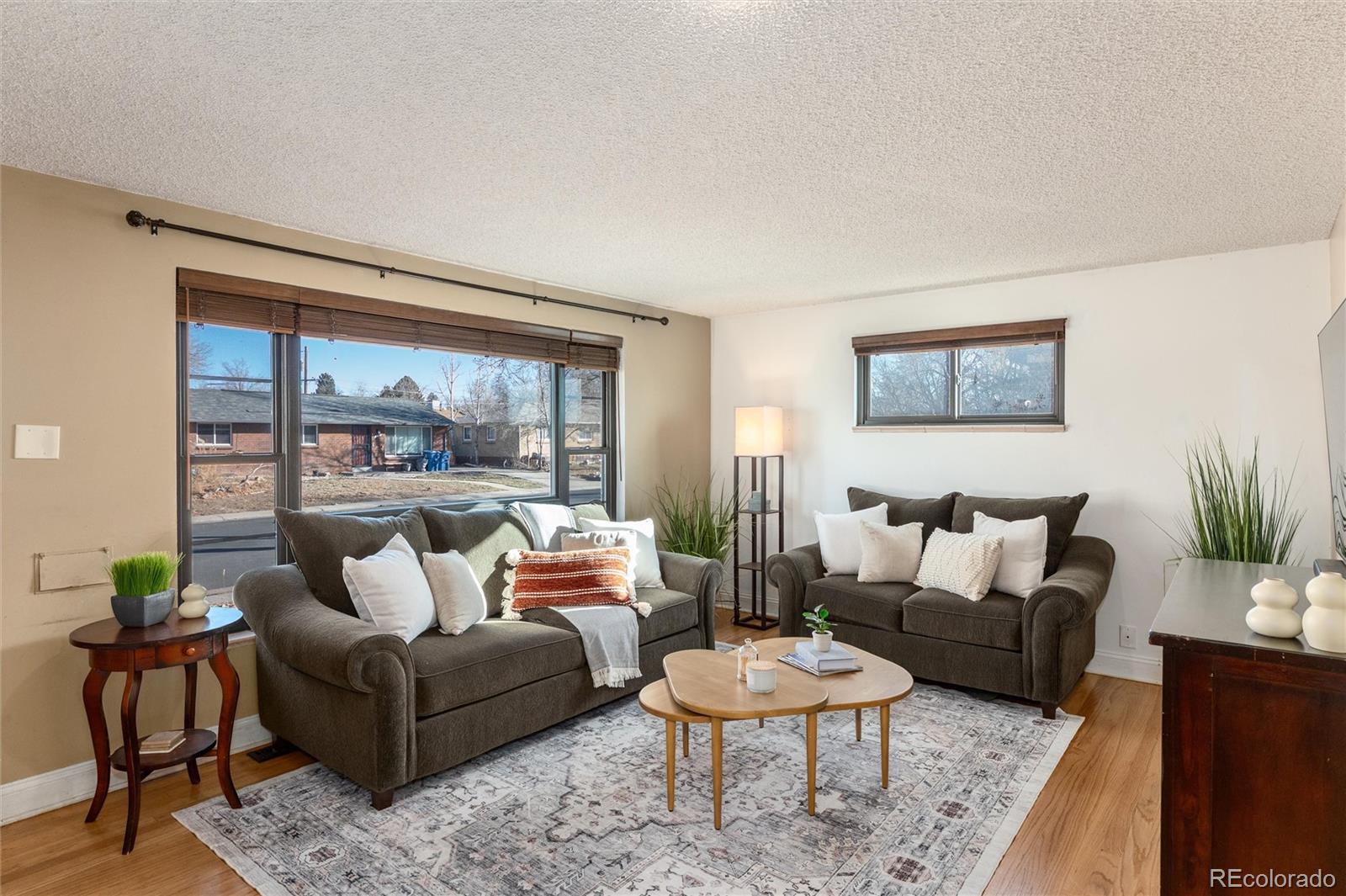 MLS Image #7 for 525  elmira street,aurora, Colorado