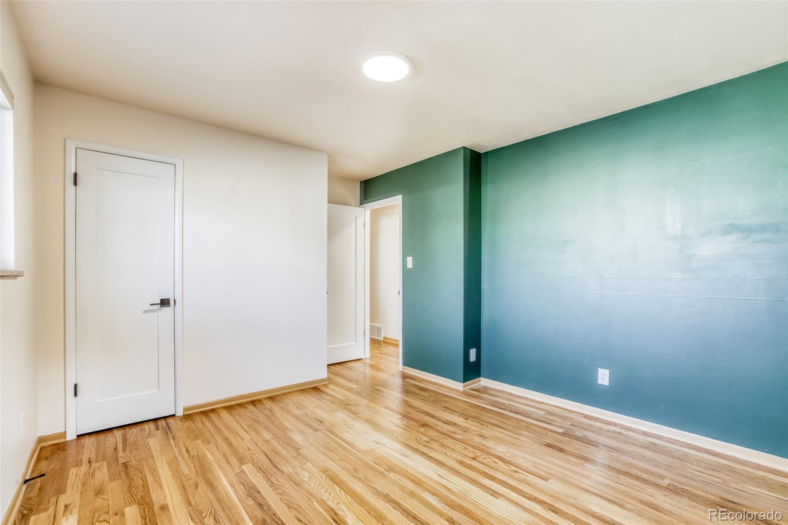 MLS Image #11 for 2708 s grove street,denver, Colorado