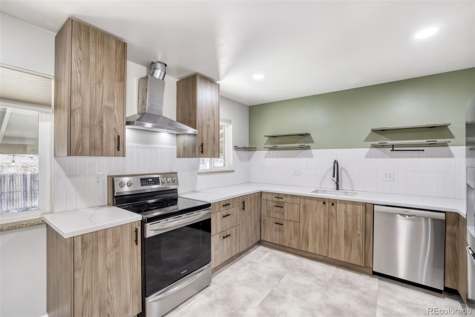 MLS Image #8 for 2708 s grove street,denver, Colorado
