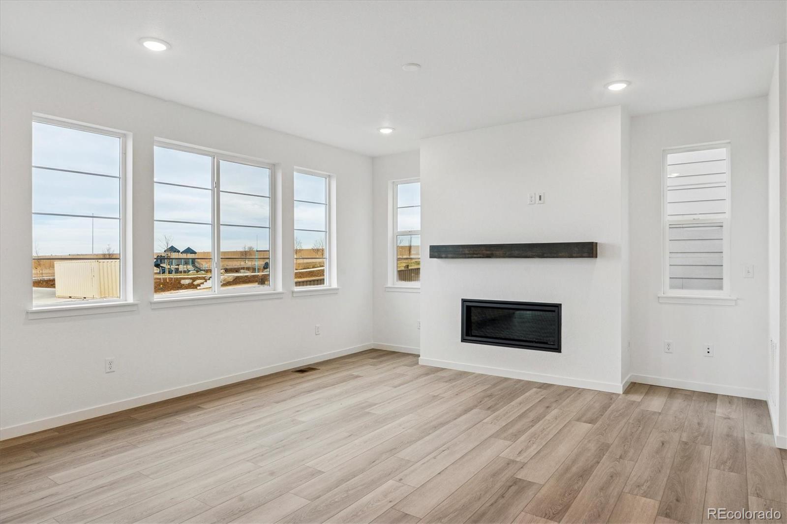 MLS Image #3 for 11265  mount emma drive,englewood, Colorado