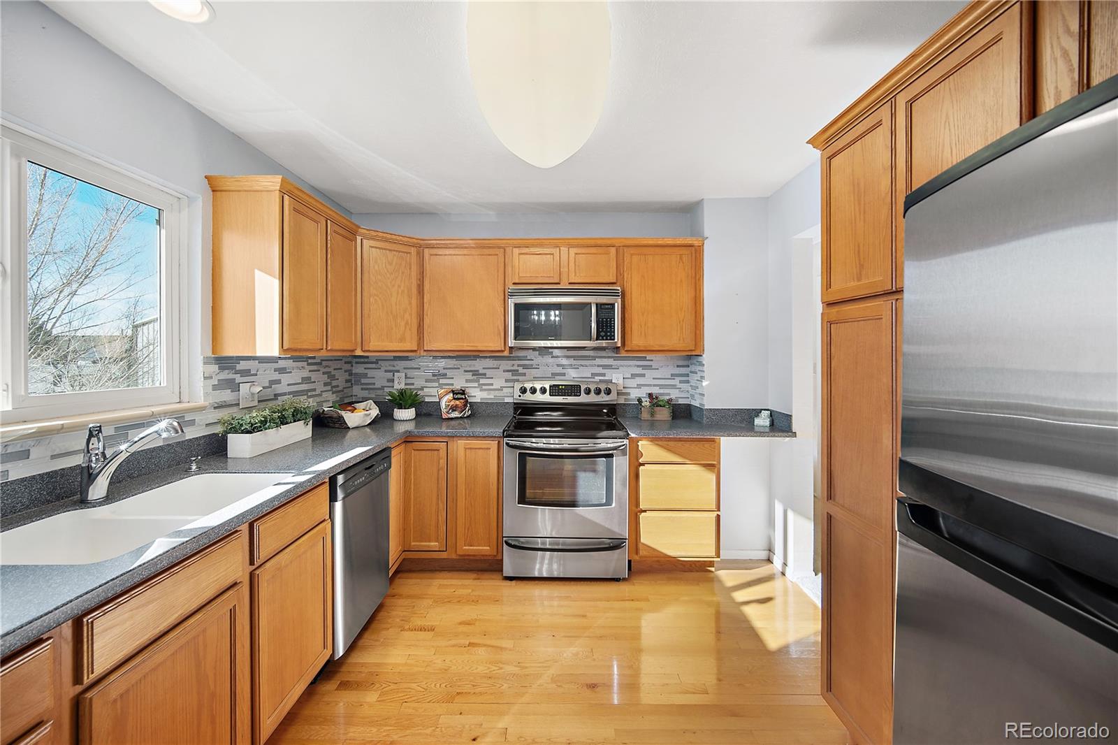 MLS Image #11 for 502  dexter street,colorado springs, Colorado