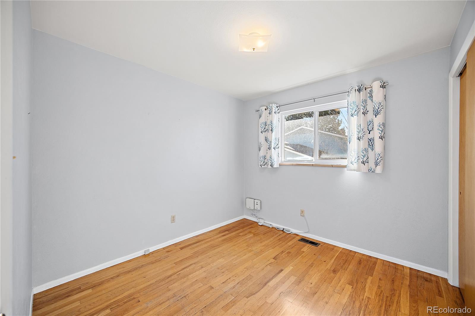 MLS Image #14 for 502  dexter street,colorado springs, Colorado