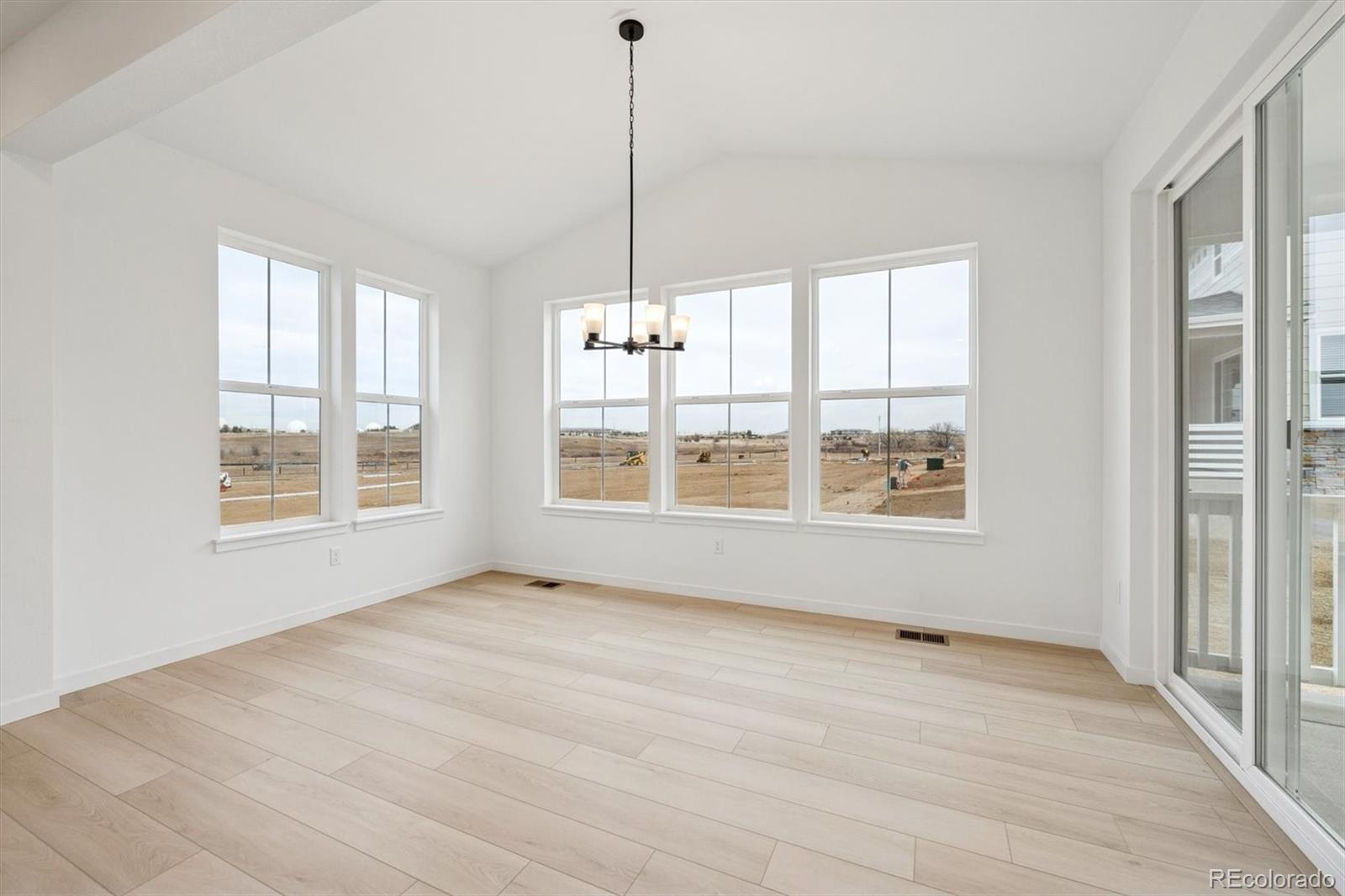 MLS Image #4 for 486 s salida street,aurora, Colorado