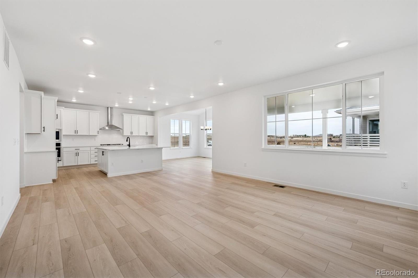 MLS Image #6 for 486 s salida street,aurora, Colorado