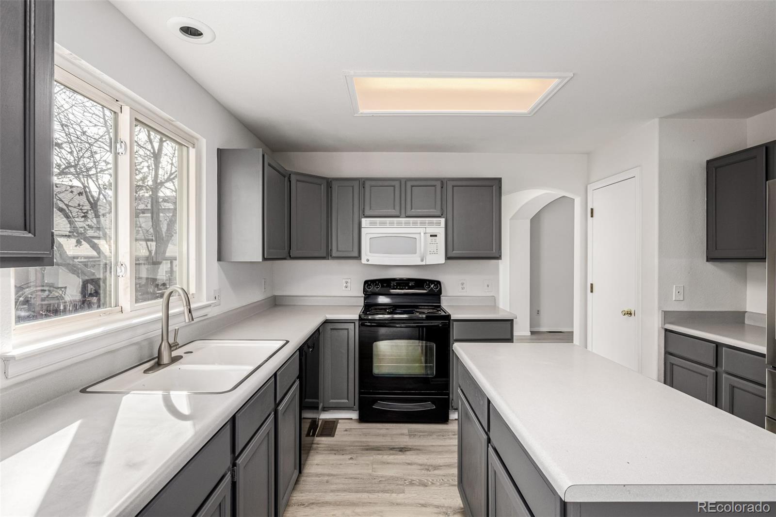 MLS Image #12 for 2780 s cathay court,aurora, Colorado