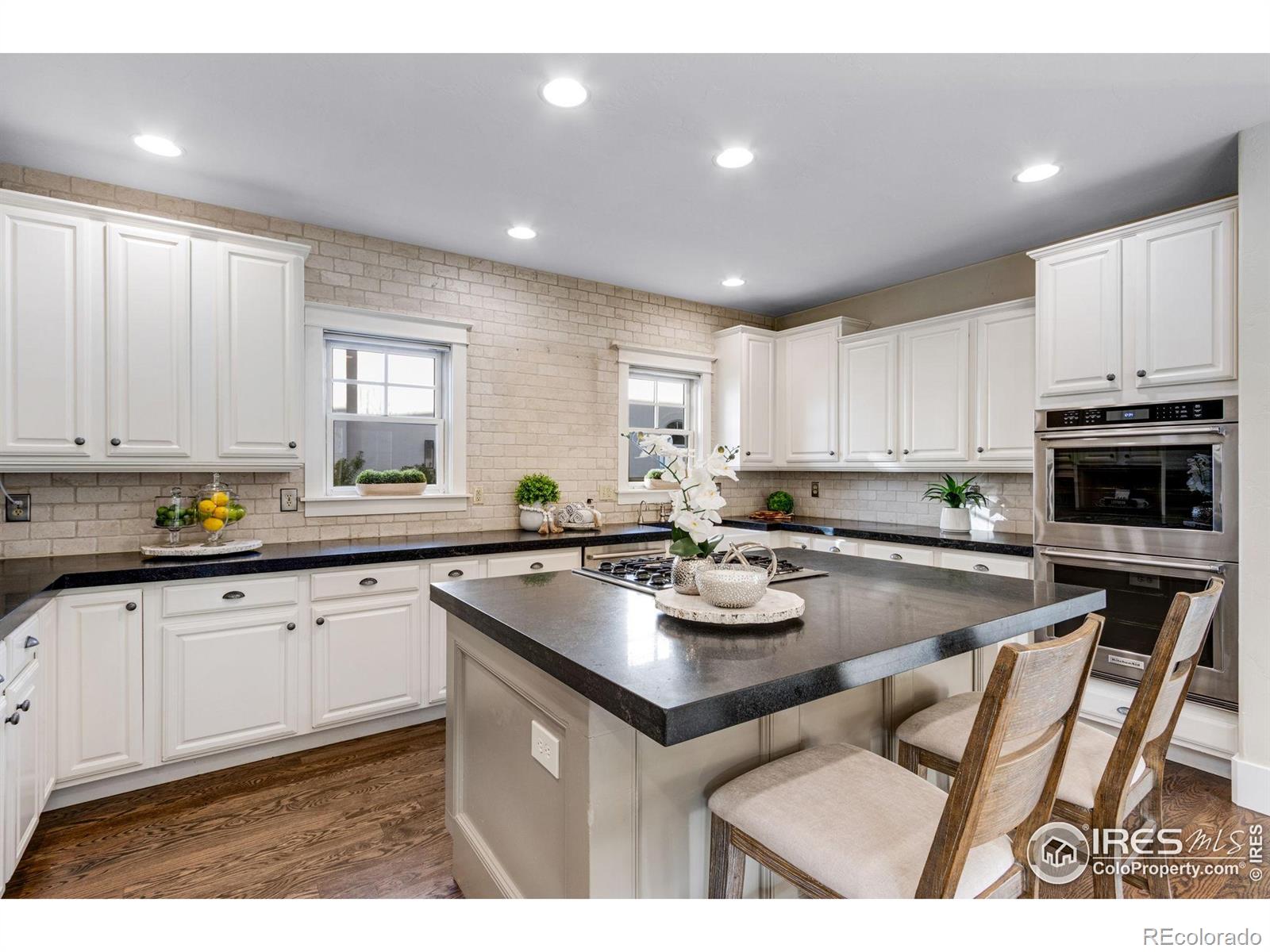 MLS Image #24 for 707 s fillmore street,denver, Colorado