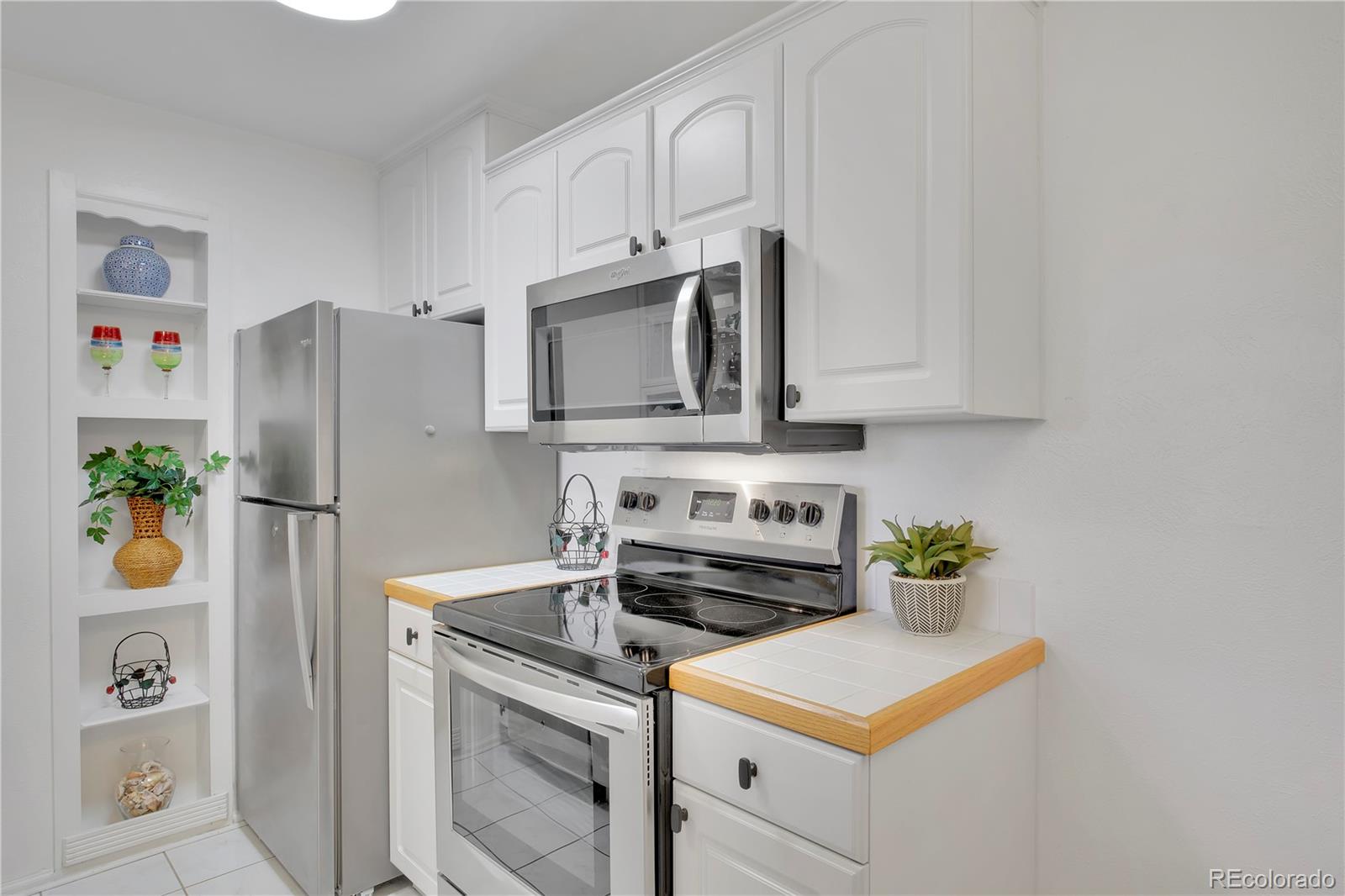 MLS Image #11 for 6705 s field street 802,littleton, Colorado
