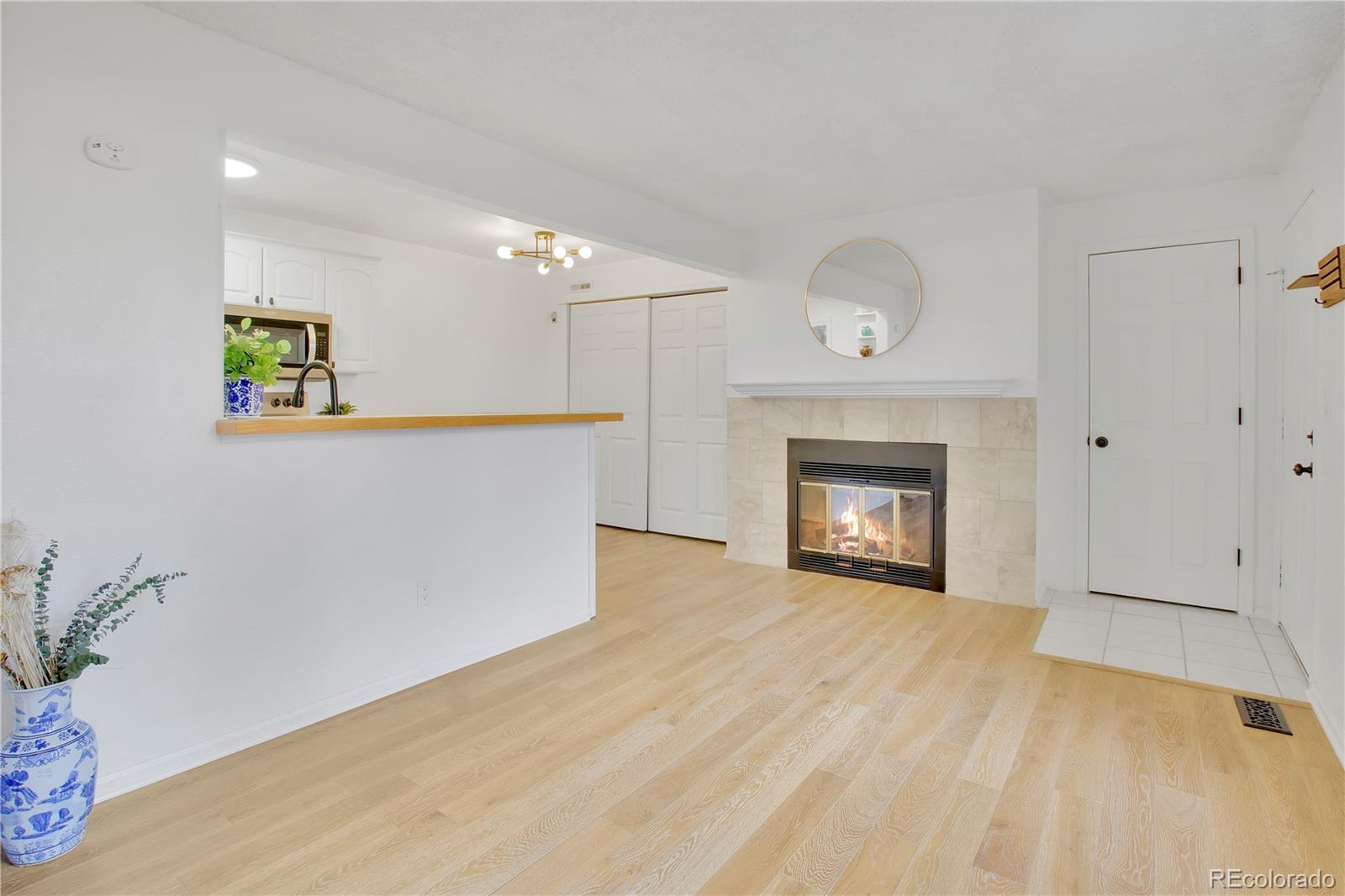 MLS Image #4 for 6705 s field street 802,littleton, Colorado