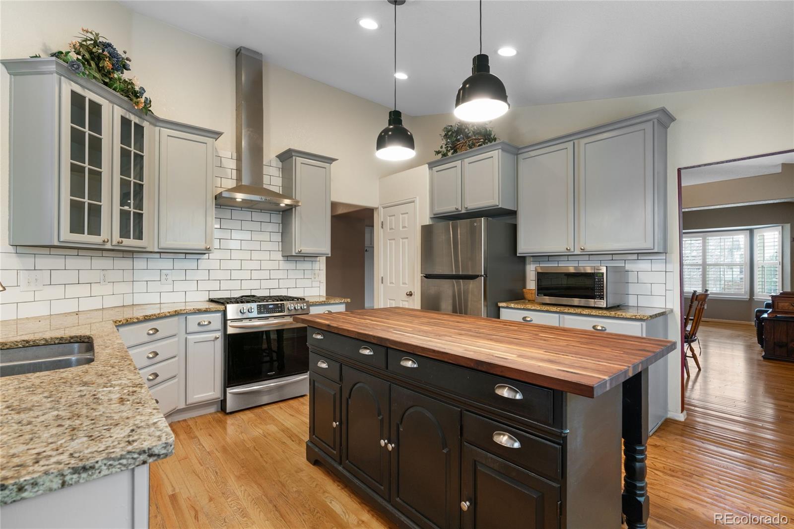 MLS Image #14 for 875  dales pony drive,castle rock, Colorado